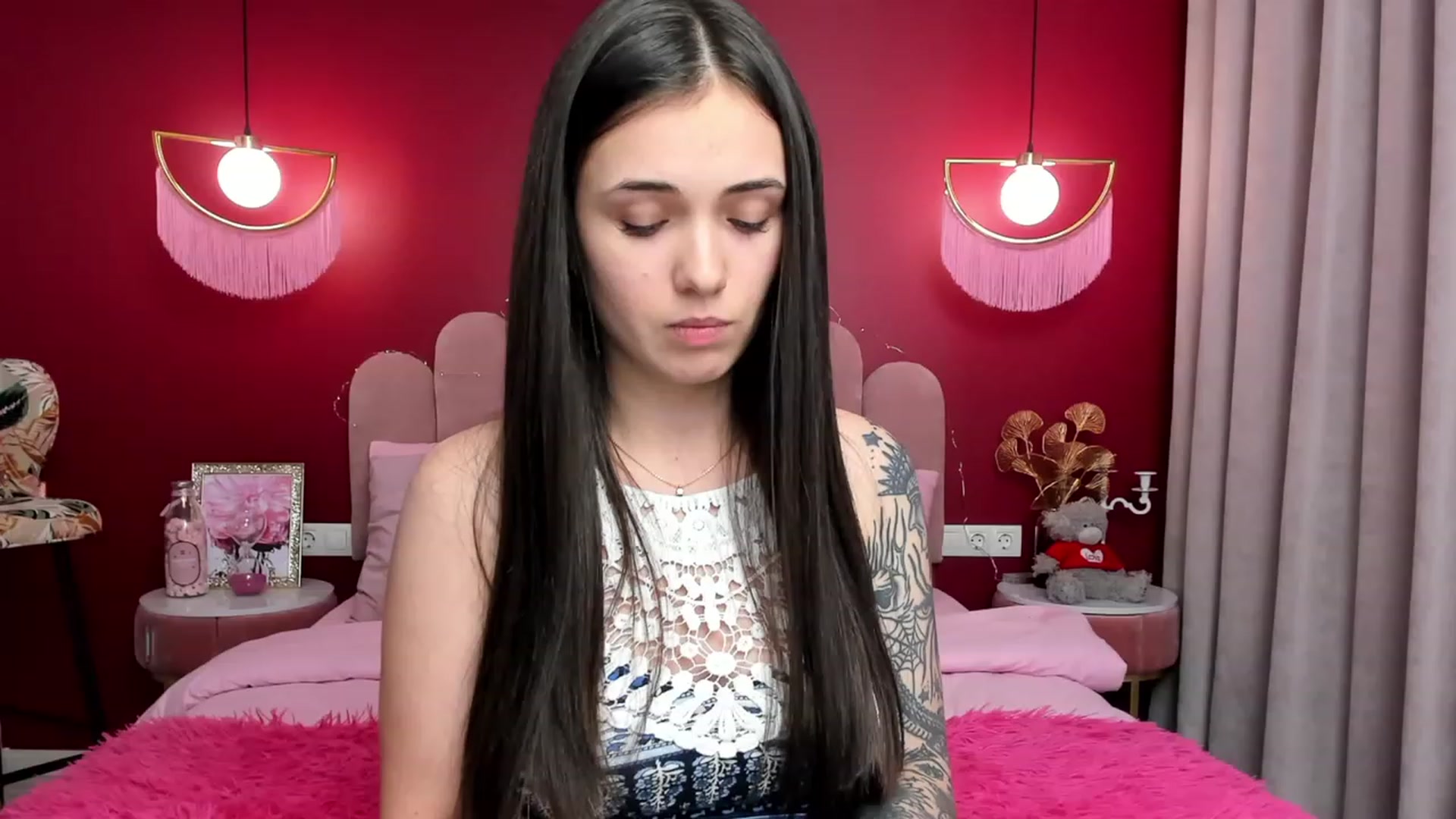 Gallery image thumbnail from AmeliaMFC's myfreecams stream on, 01/27/2023, 18:21 image 17 of 20