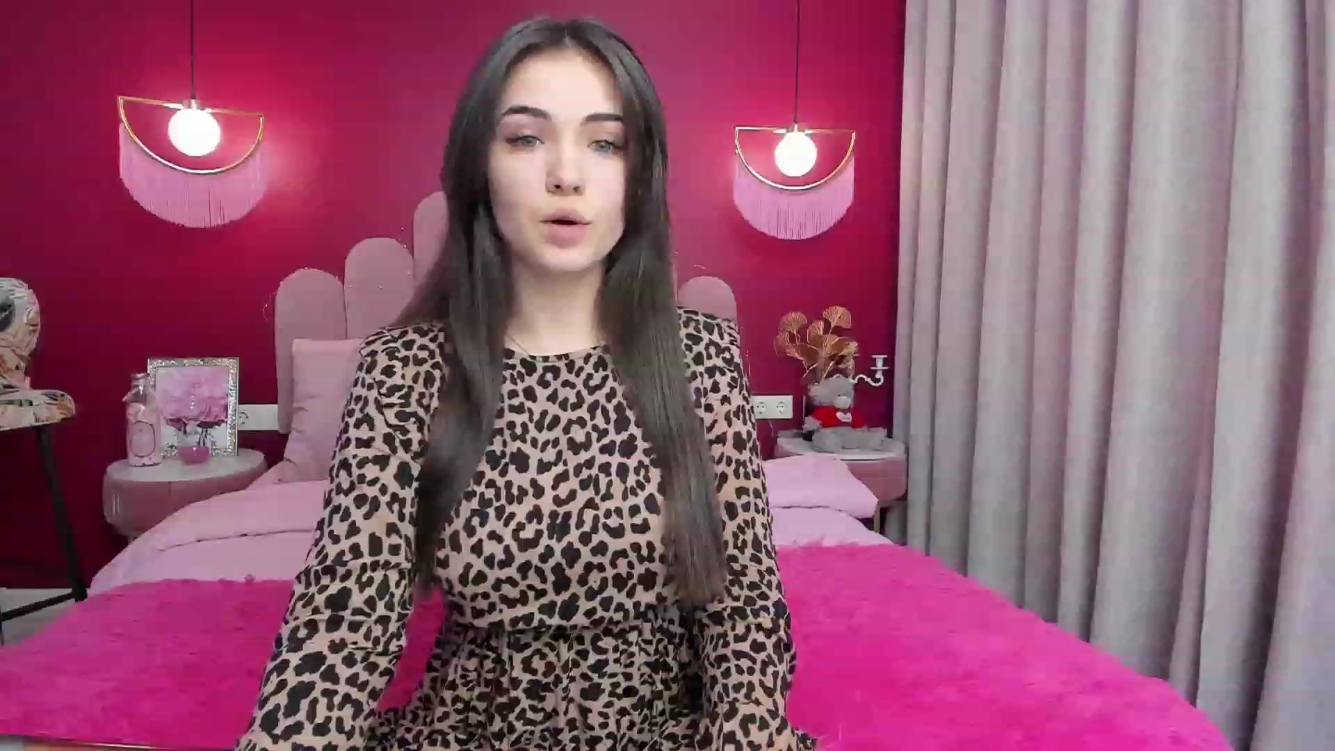 Gallery image thumbnail from AmeliaMFC's myfreecams stream on, 01/30/2023, 13:39 image 2 of 20