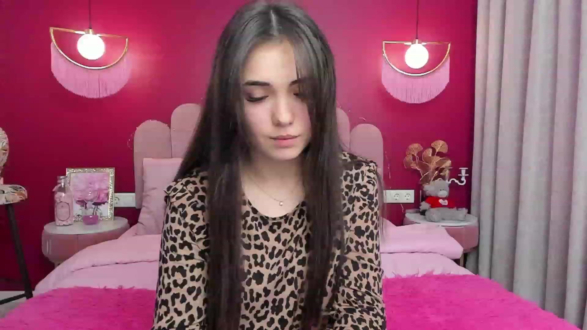 Gallery image thumbnail from AmeliaMFC's myfreecams stream on, 01/30/2023, 14:31 image 8 of 20