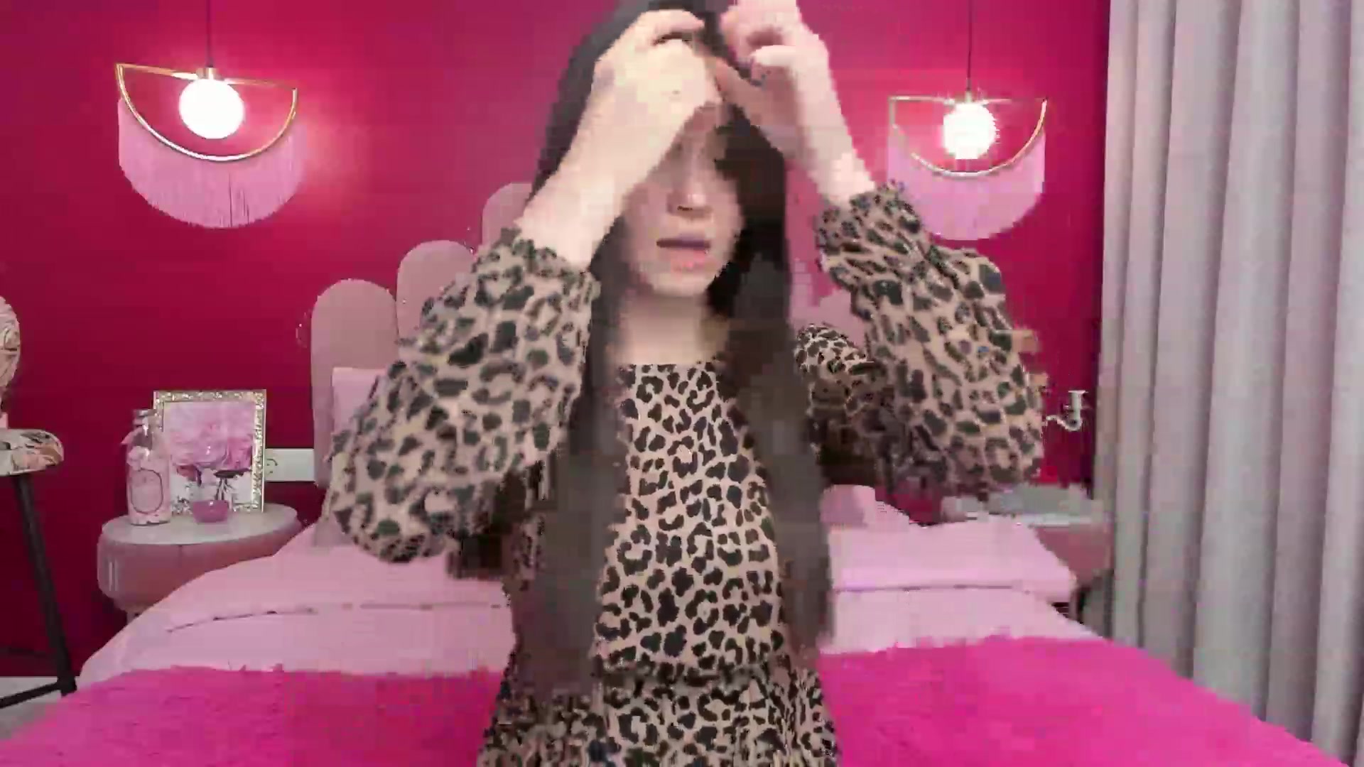 Gallery image thumbnail from AmeliaMFC's myfreecams stream on, 01/30/2023, 14:31 image 17 of 20