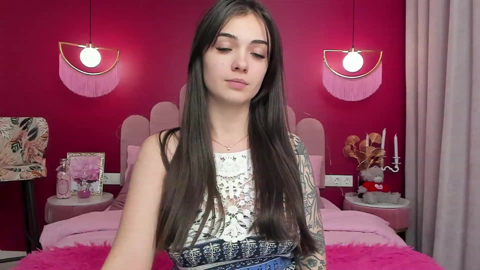 Gallery image thumbnail from AmeliaMFC's myfreecams stream on, 02/01/2023, 14:16 image 17 of 20