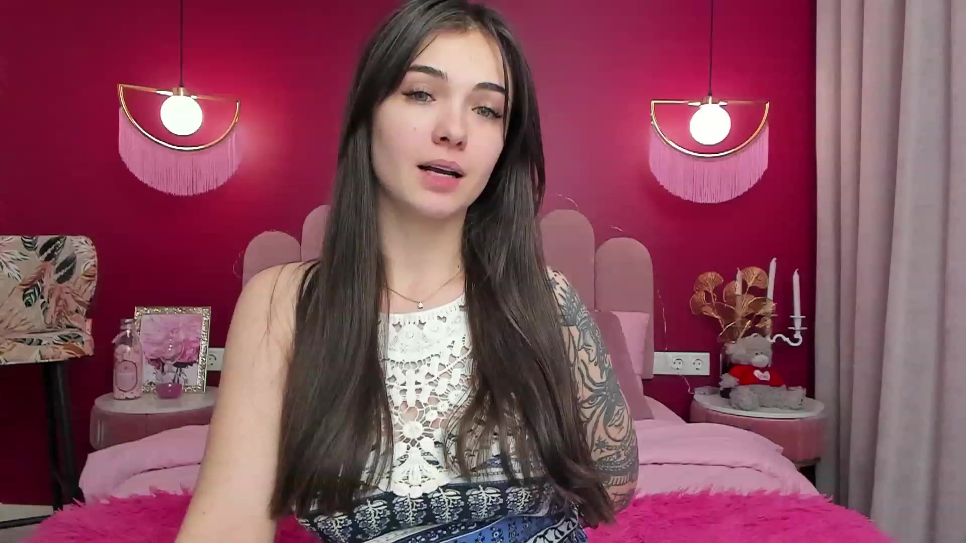 Gallery image thumbnail from AmeliaMFC's myfreecams stream on, 02/01/2023, 14:16 image 13 of 20