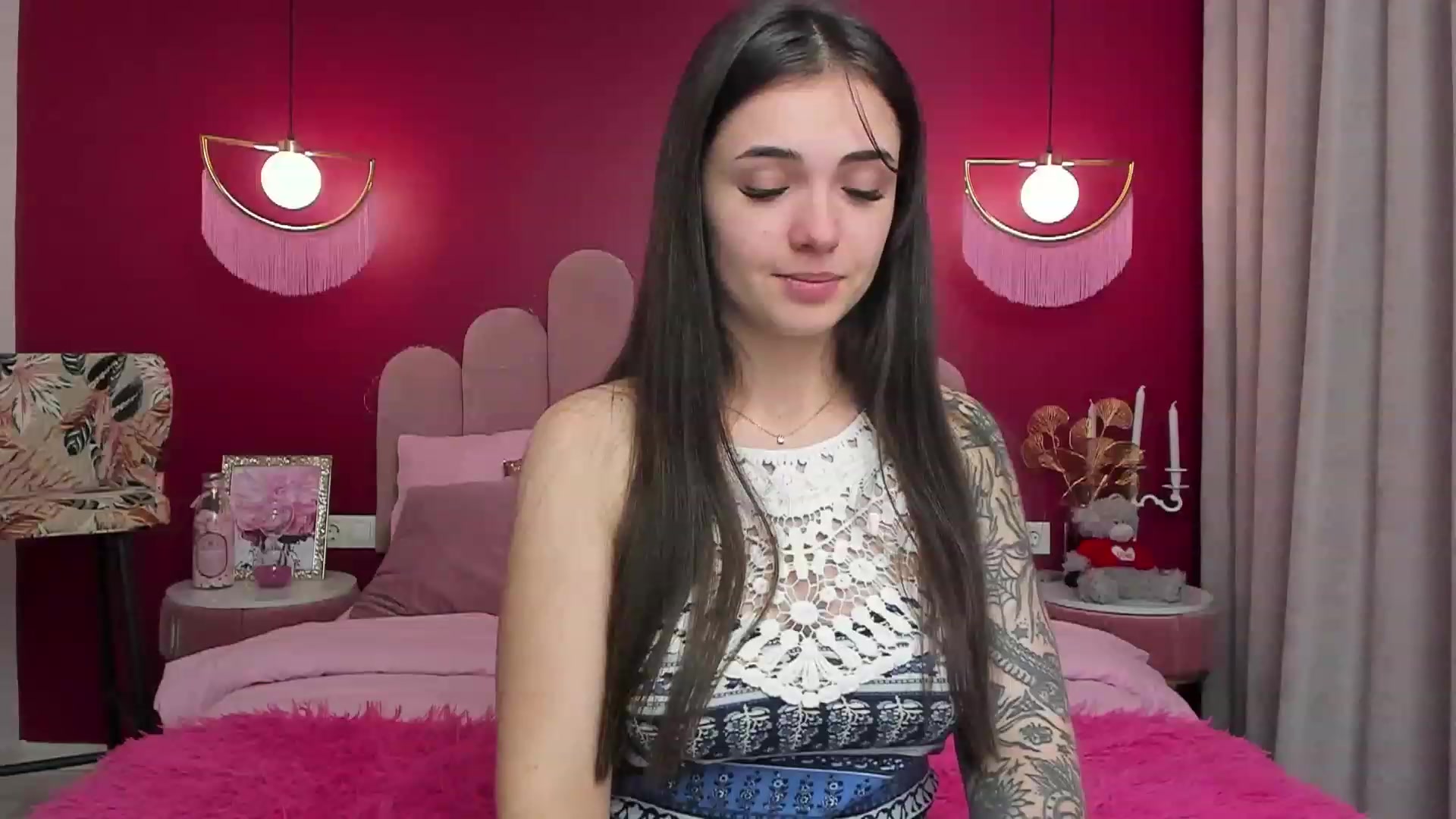 Gallery image thumbnail from AmeliaMFC's myfreecams stream on, 02/01/2023, 17:09 image 19 of 20