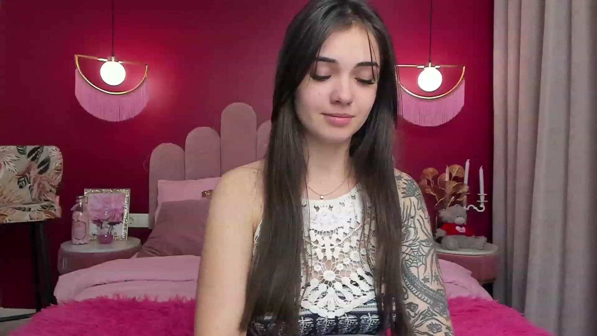 Gallery image thumbnail from AmeliaMFC's myfreecams stream on, 02/01/2023, 17:09 image 9 of 20