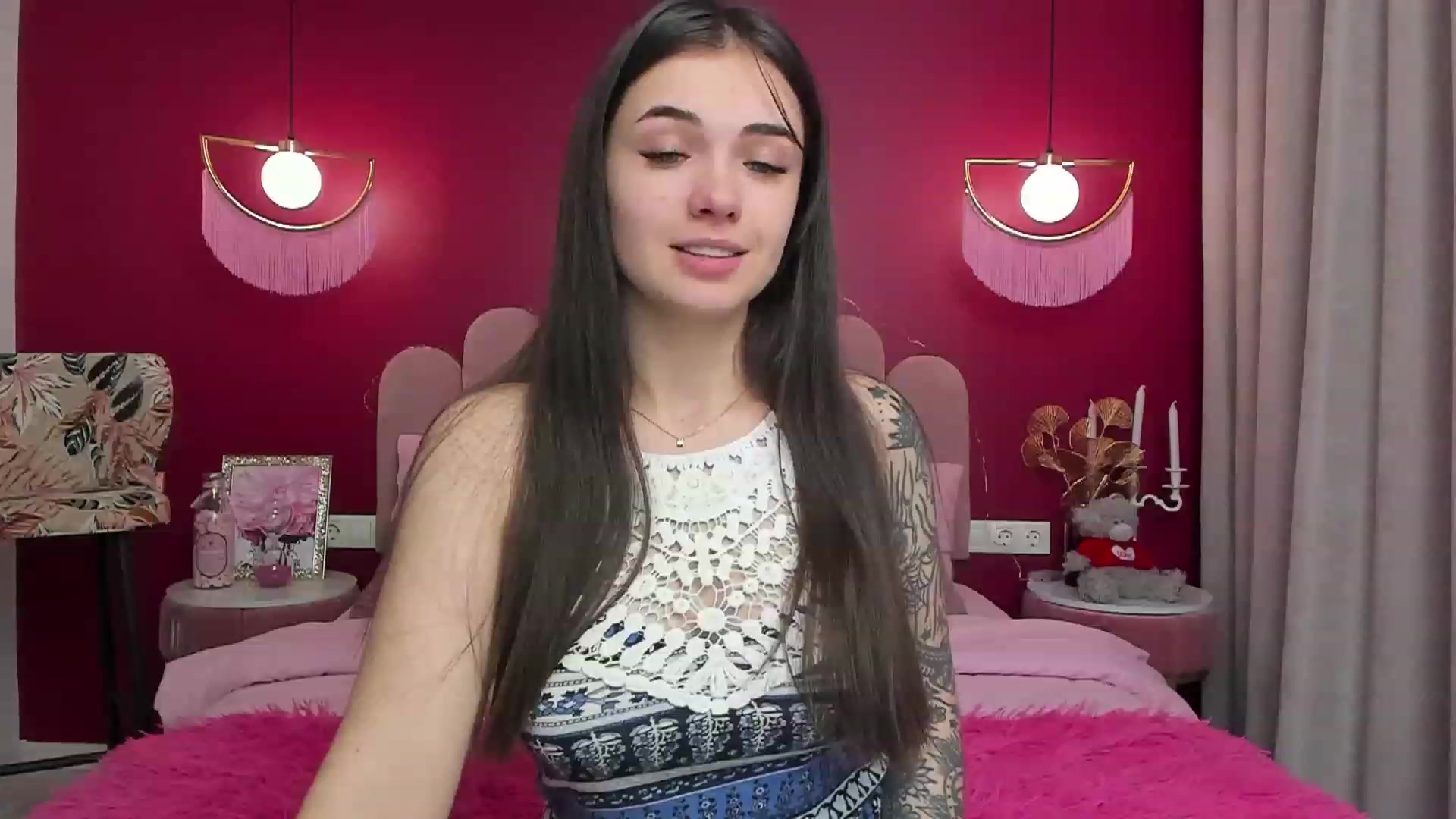 Gallery image thumbnail from AmeliaMFC's myfreecams stream on, 02/01/2023, 17:09 image 17 of 20