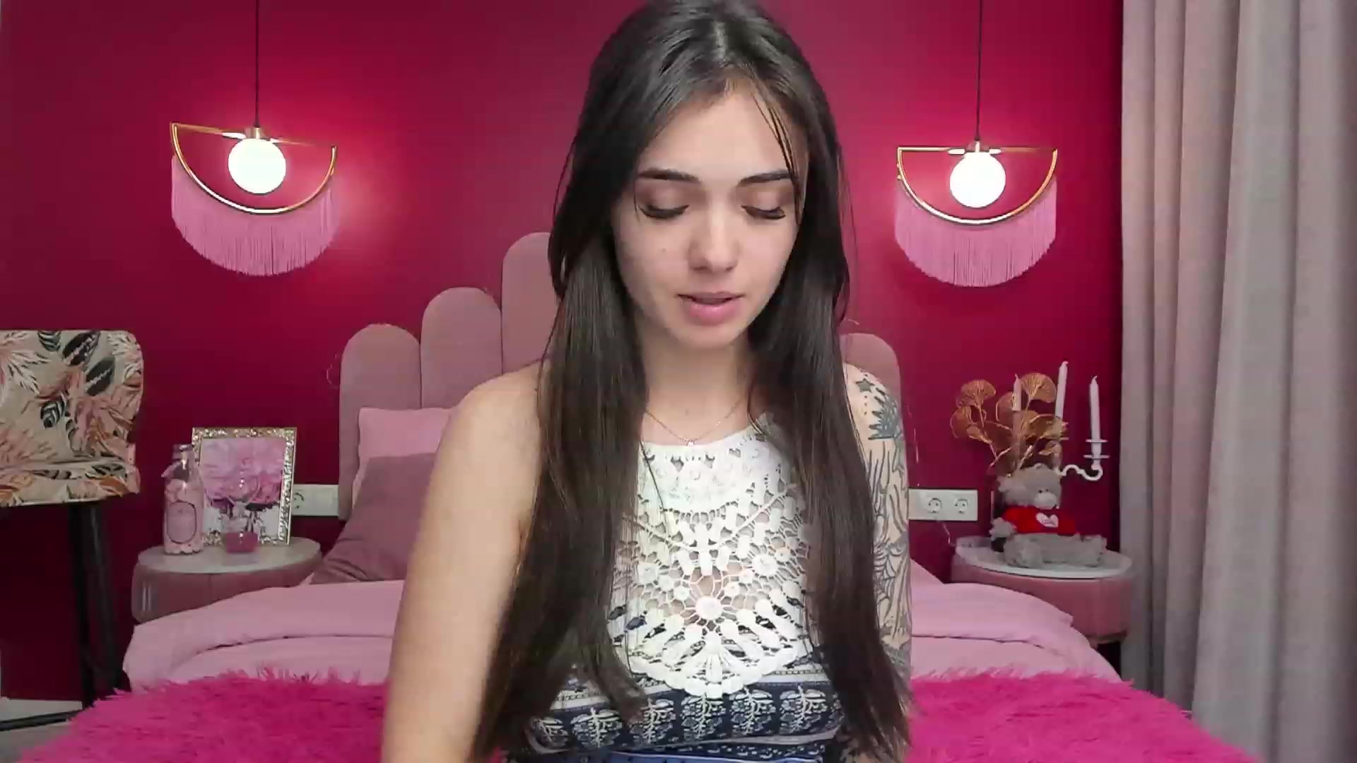 Gallery image thumbnail from AmeliaMFC's myfreecams stream on, 02/01/2023, 17:09 image 6 of 20