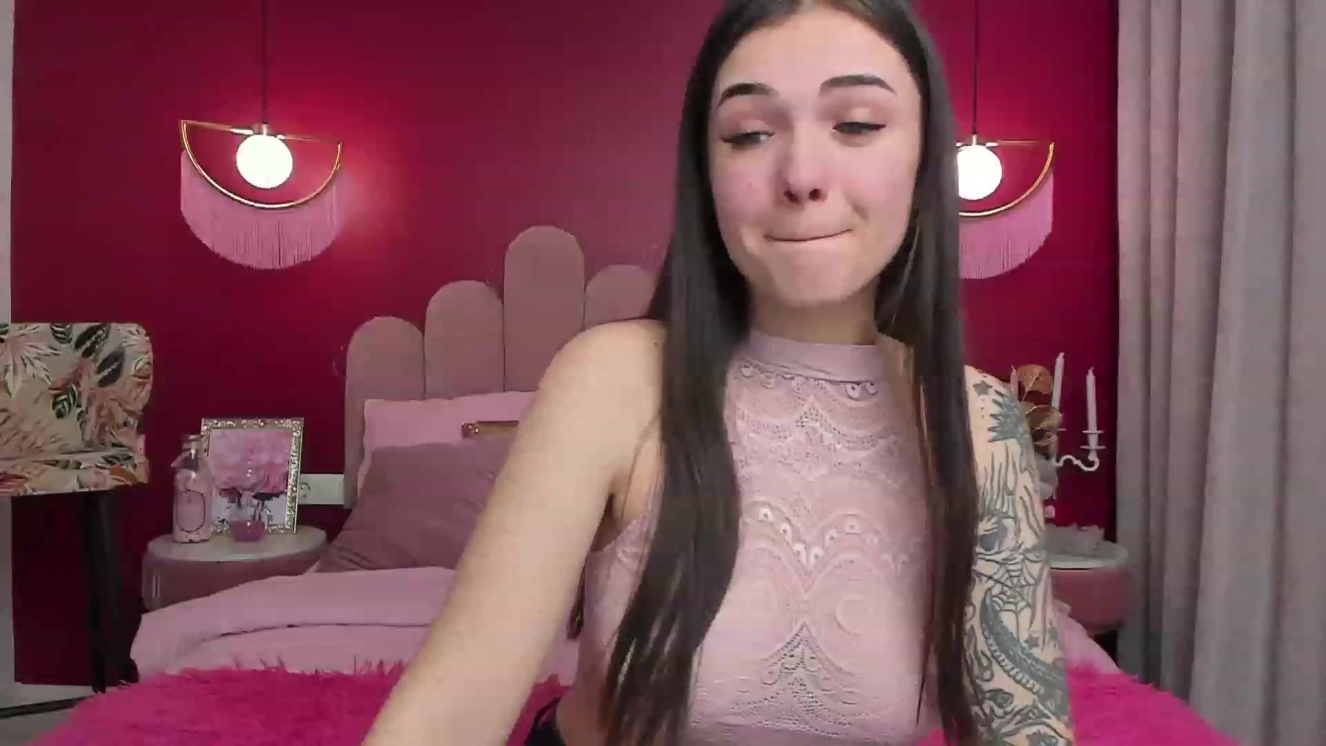 Gallery image thumbnail from AmeliaMFC's myfreecams stream on, 02/01/2023, 18:49 image 16 of 20