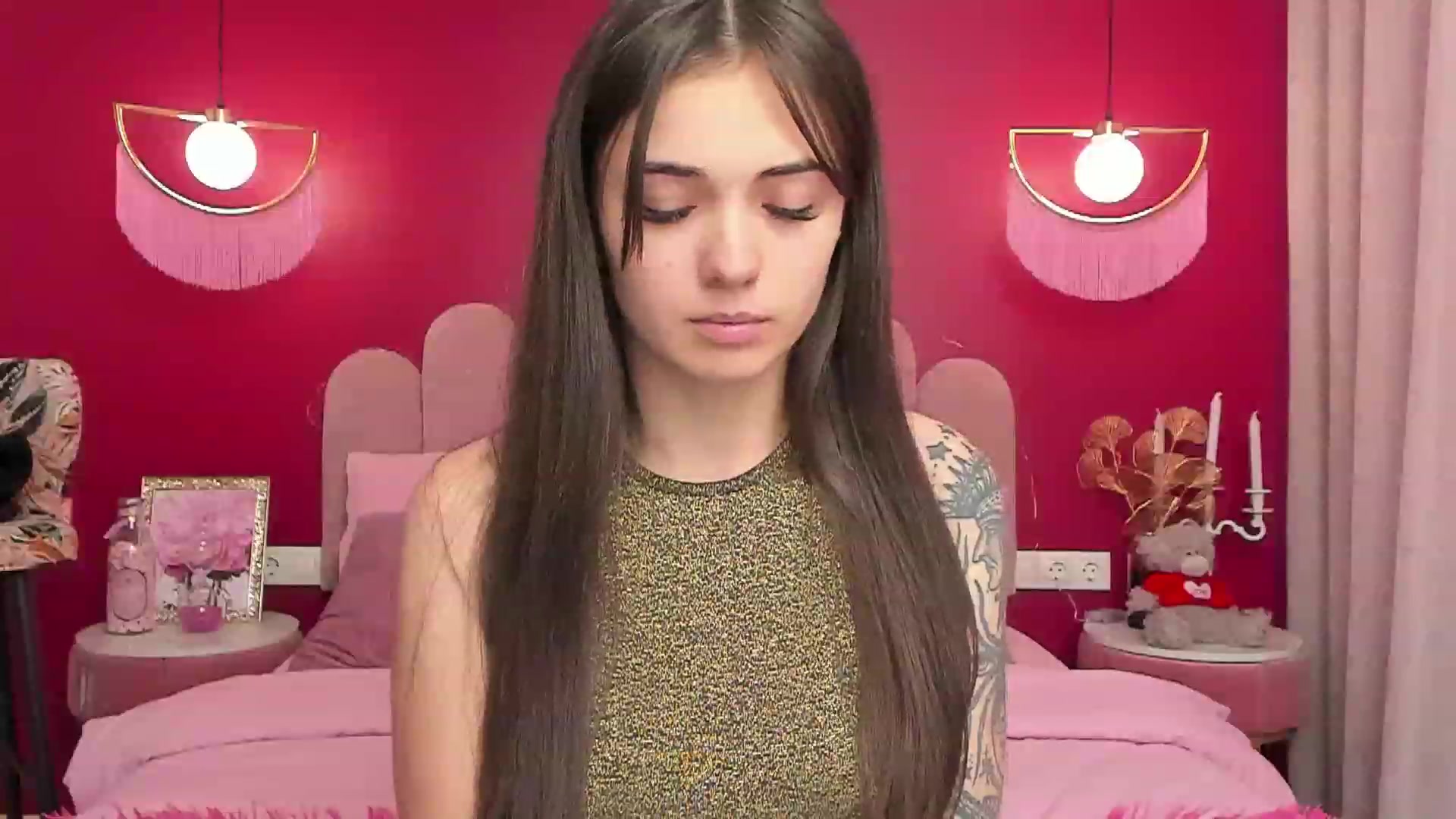 Gallery image thumbnail from AmeliaMFC's myfreecams stream on, 02/02/2023, 09:53 image 19 of 20