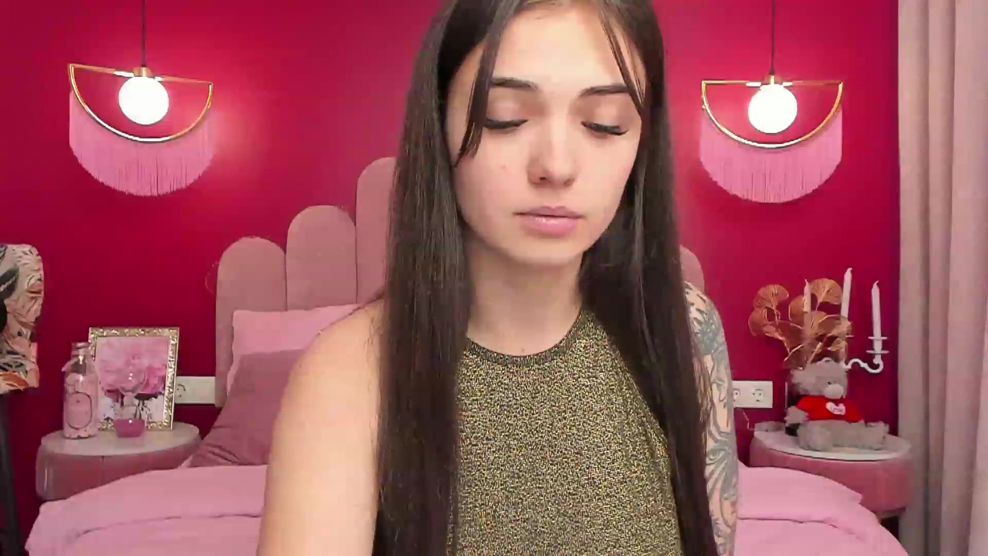 Gallery image thumbnail from AmeliaMFC's myfreecams stream on, 02/02/2023, 09:53 image 10 of 20