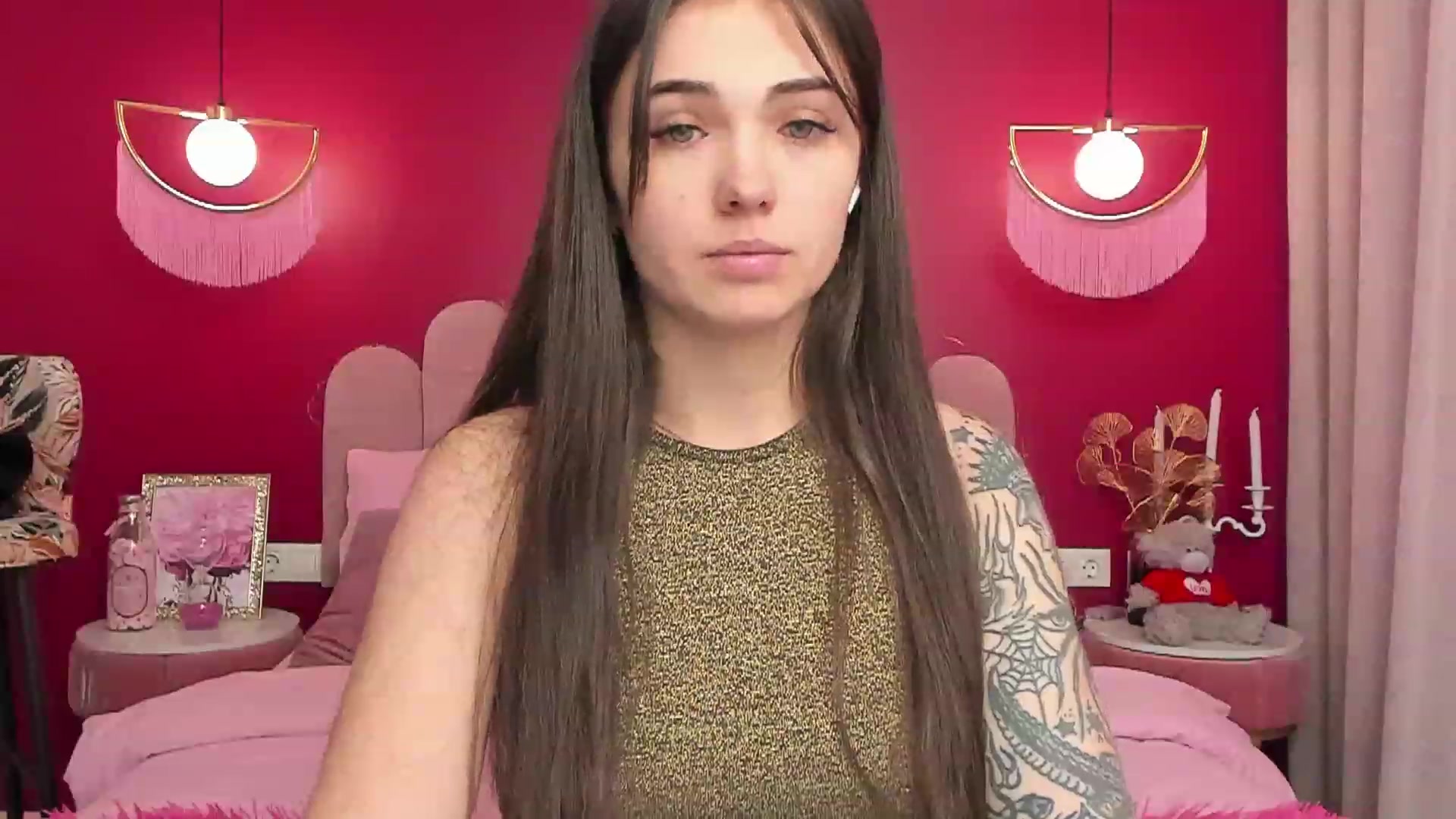 Gallery image thumbnail from AmeliaMFC's myfreecams stream on, 02/02/2023, 09:53 image 16 of 20