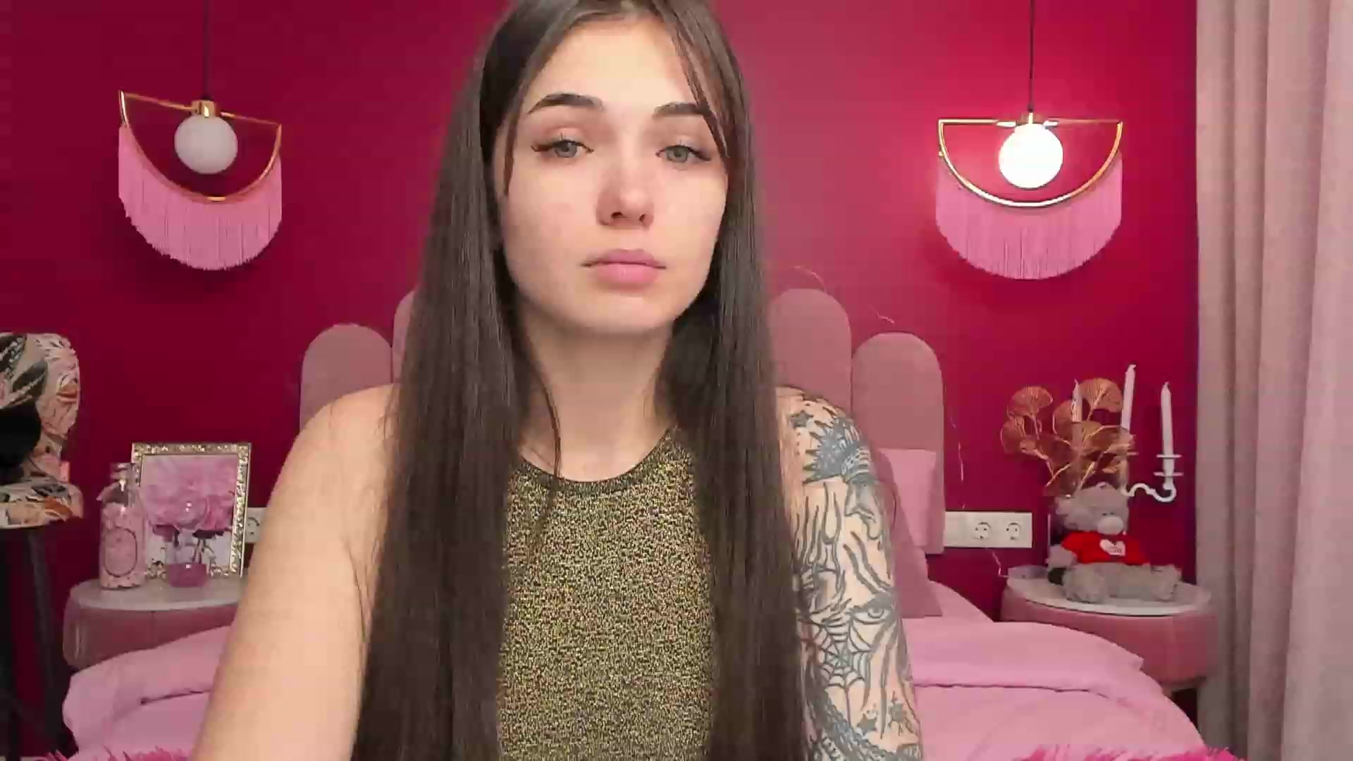 Gallery image thumbnail from AmeliaMFC's myfreecams stream on, 02/02/2023, 11:16 image 4 of 20