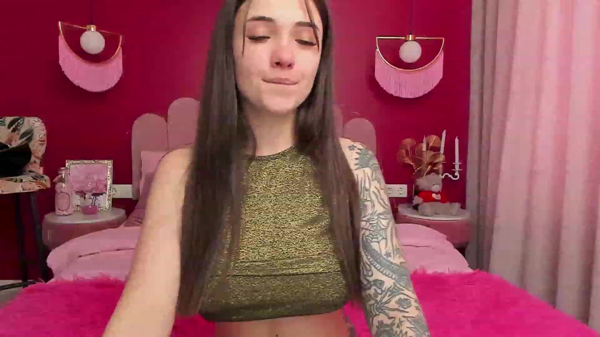 Gallery image thumbnail from AmeliaMFC's myfreecams stream on, 02/02/2023, 12:50 image 8 of 20