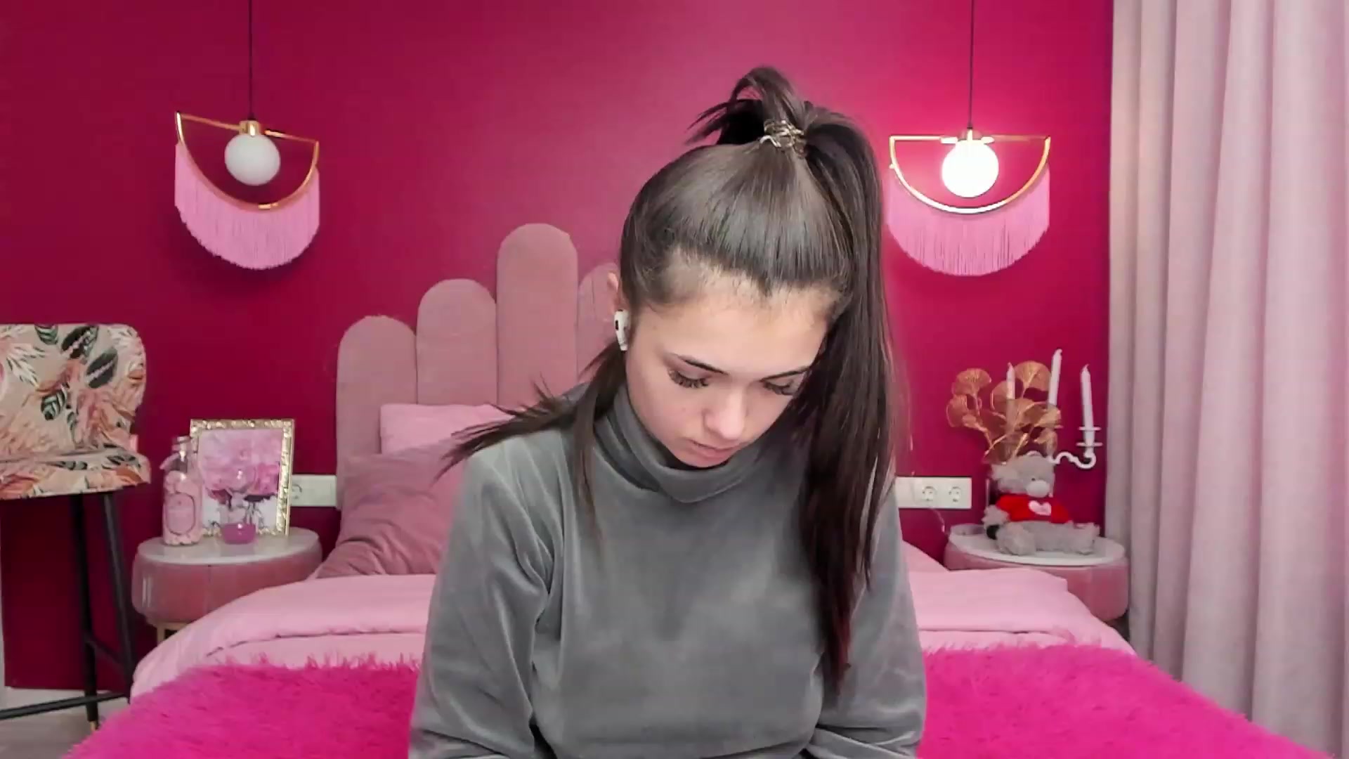 Gallery image thumbnail from AmeliaMFC's myfreecams stream on, 02/07/2023, 11:00 image 11 of 20