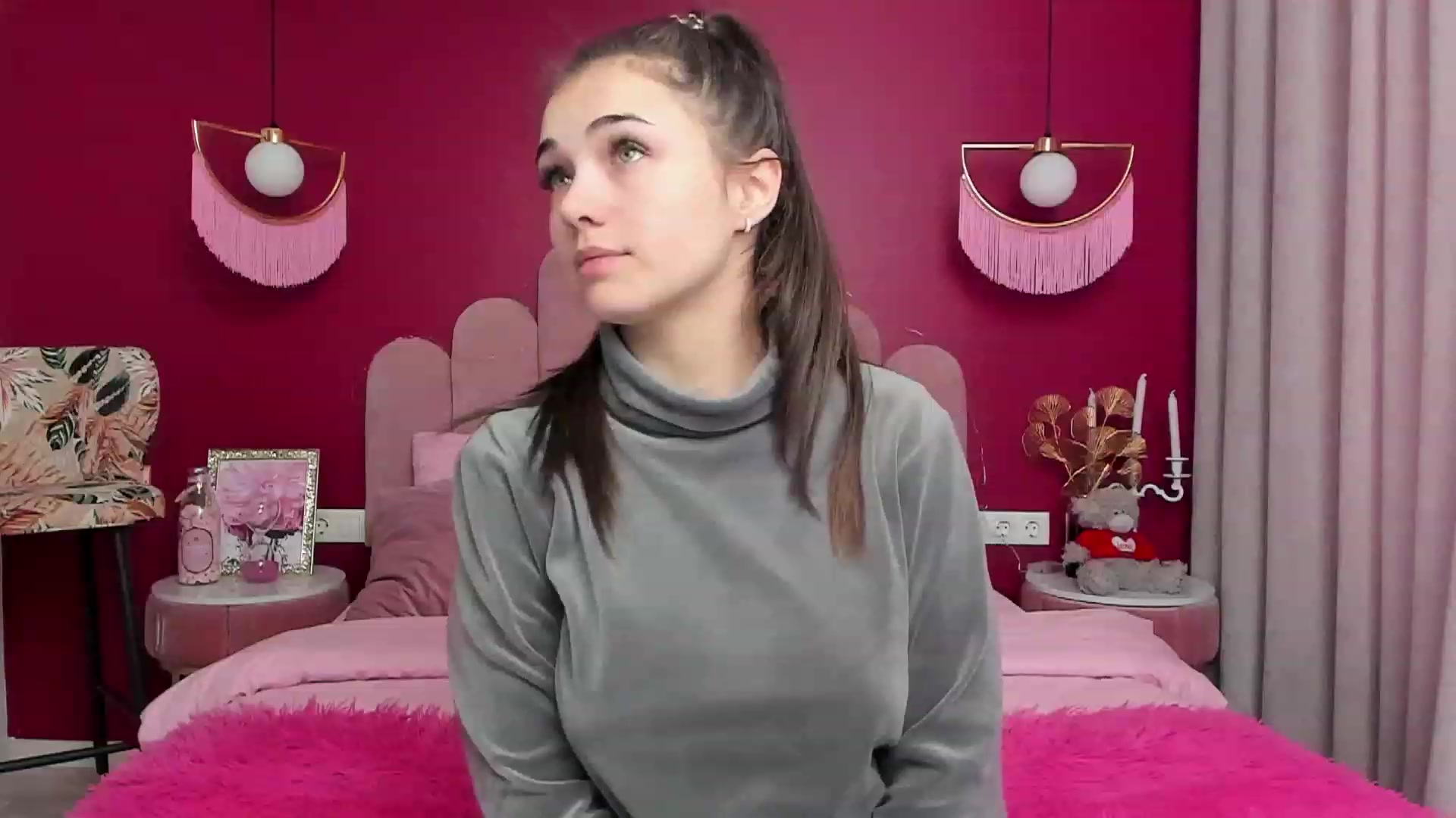 Gallery image thumbnail from AmeliaMFC's myfreecams stream on, 02/07/2023, 12:21 image 14 of 20