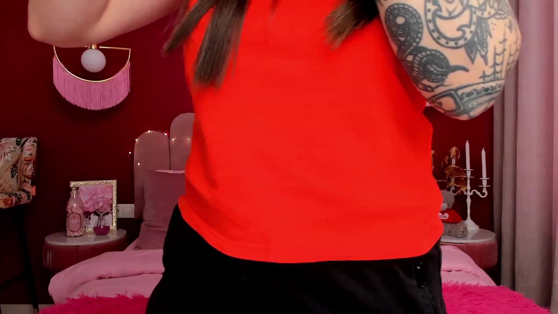 Gallery image thumbnail from AmeliaMFC's myfreecams stream on, 02/09/2023, 11:06 image 17 of 20