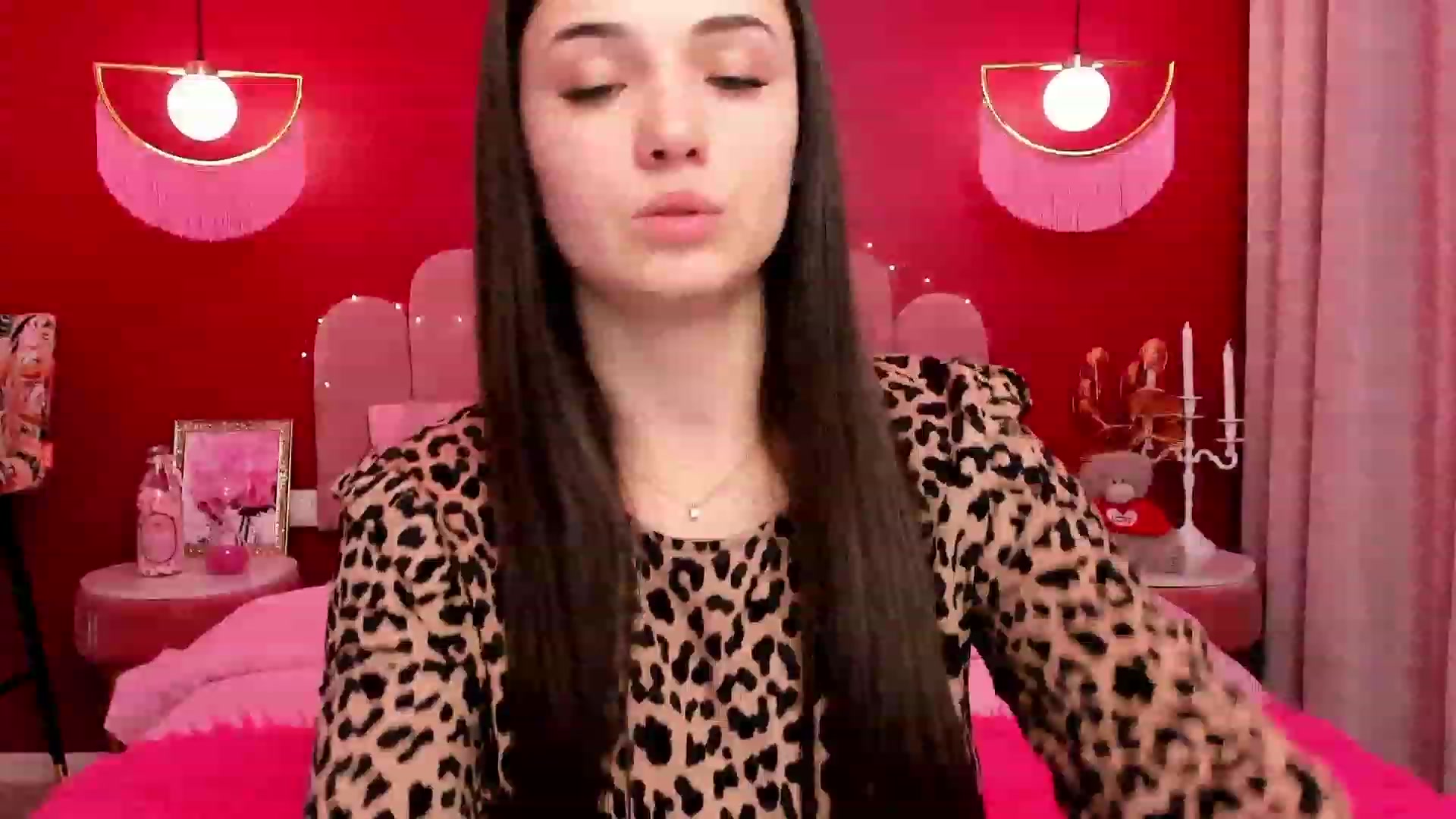 Gallery image thumbnail from AmeliaMFC's myfreecams stream on, 02/10/2023, 15:30 image 18 of 20