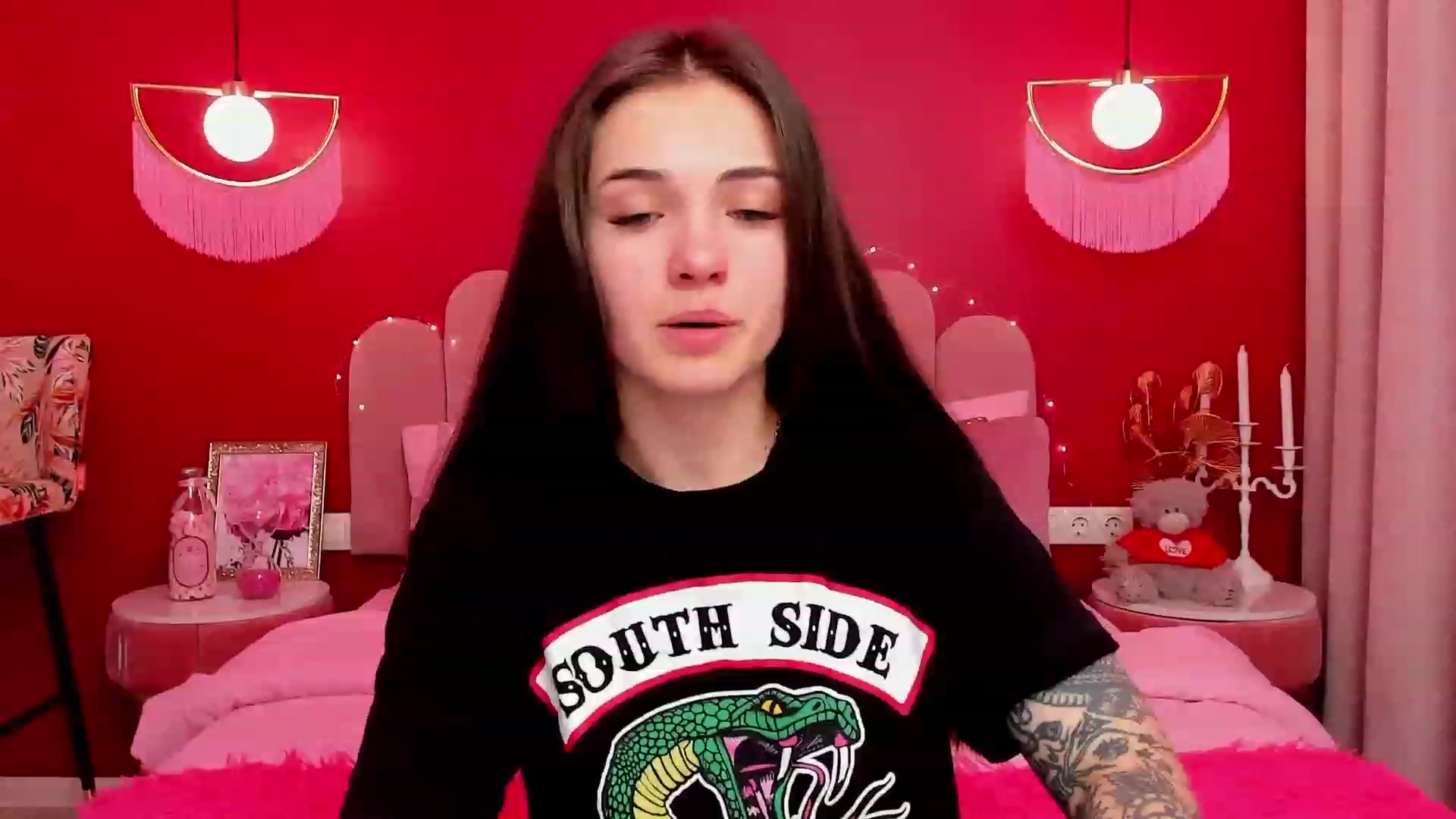Gallery image thumbnail from AmeliaMFC's myfreecams stream on, 02/12/2023, 08:58 image 9 of 20