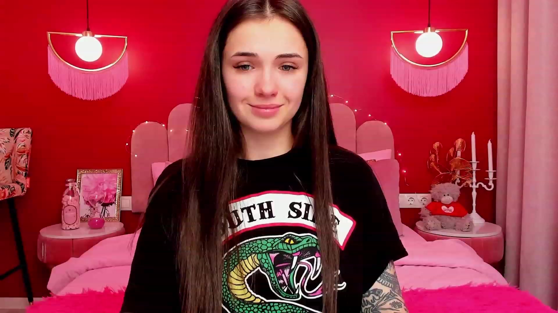 Gallery image thumbnail from AmeliaMFC's myfreecams stream on, 02/12/2023, 09:23 image 19 of 20