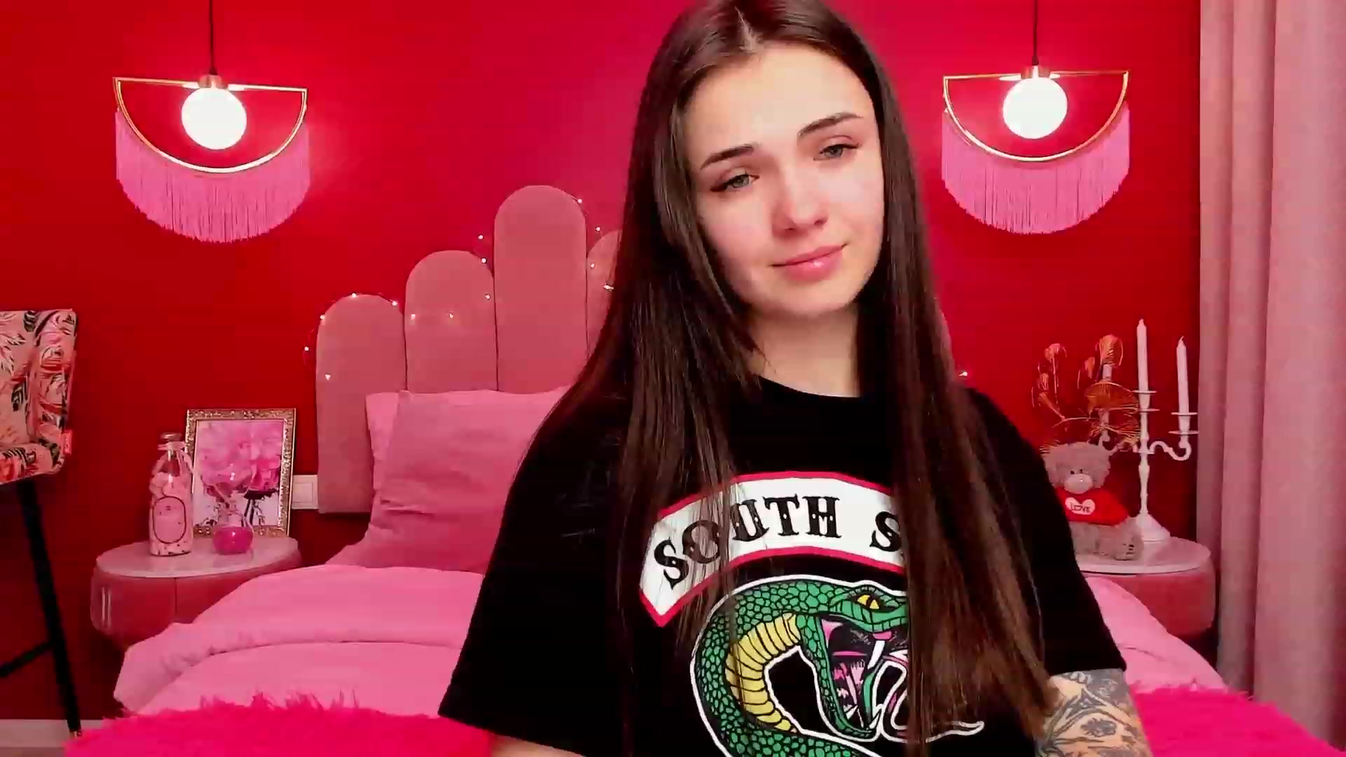 Gallery image thumbnail from AmeliaMFC's myfreecams stream on, 02/12/2023, 09:23 image 14 of 20