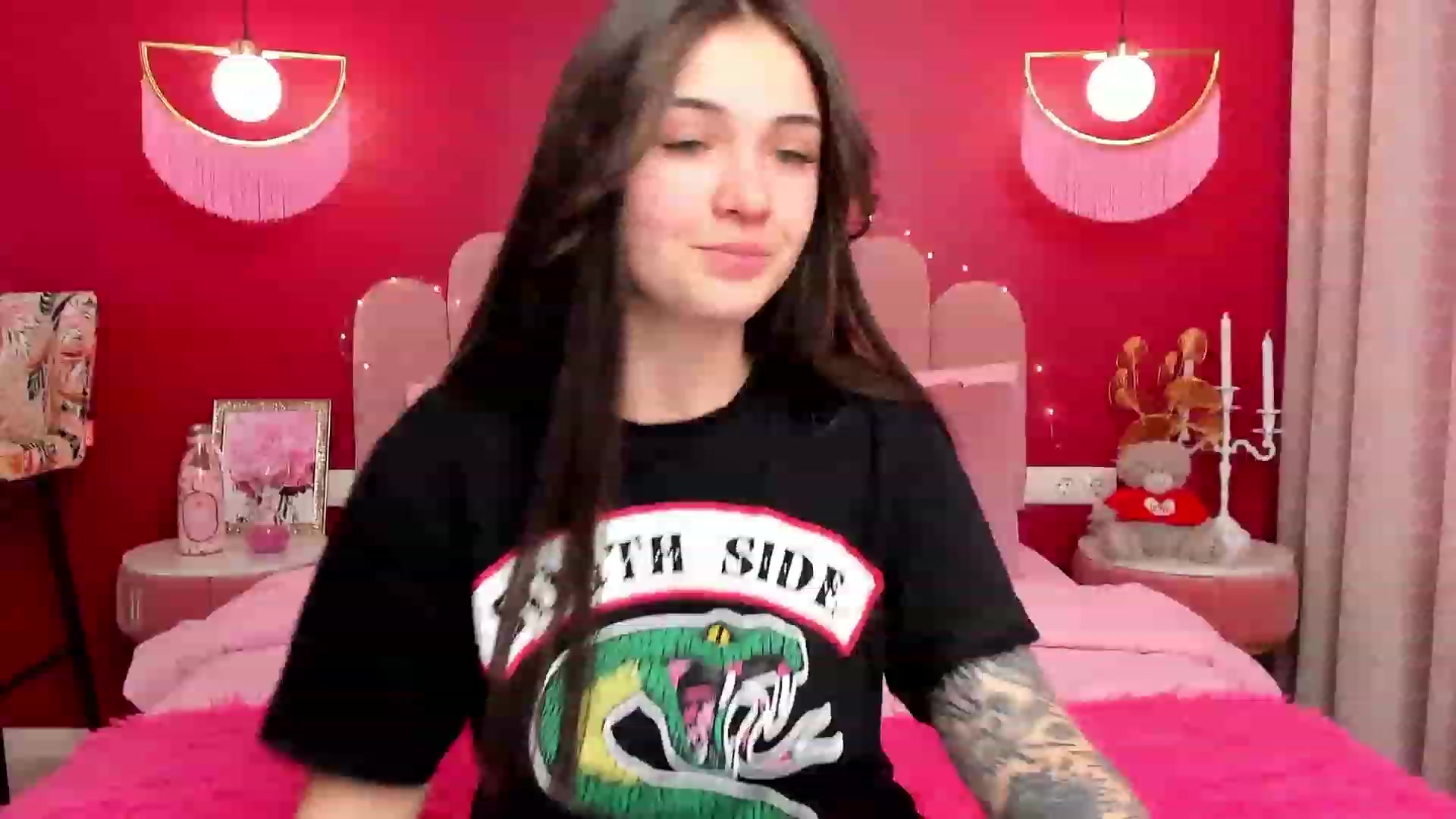 Gallery image thumbnail from AmeliaMFC's myfreecams stream on, 02/12/2023, 11:18 image 9 of 20
