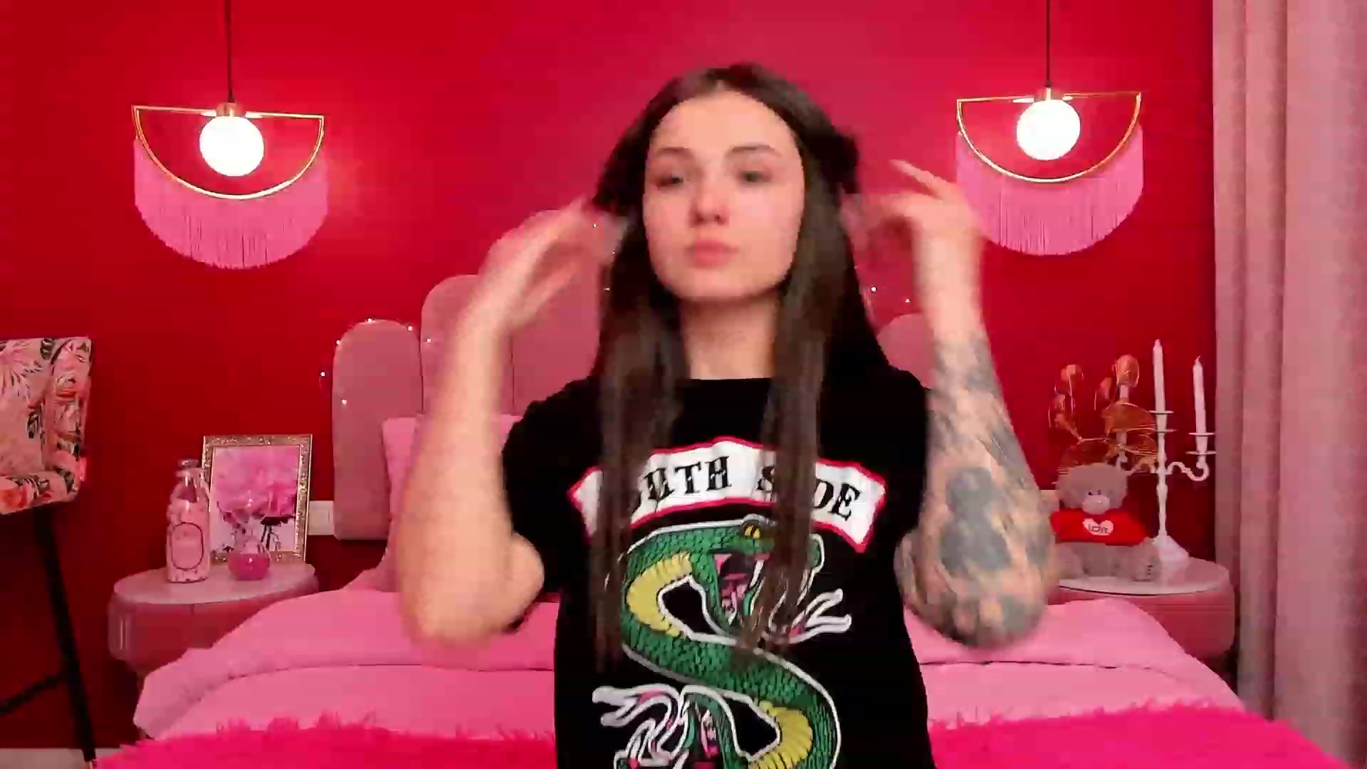 Gallery image thumbnail from AmeliaMFC's myfreecams stream on, 02/12/2023, 11:18 image 6 of 20
