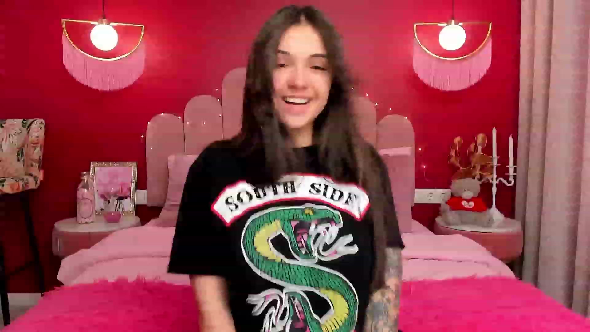 Gallery image thumbnail from AmeliaMFC's myfreecams stream on, 02/12/2023, 11:18 image 15 of 20