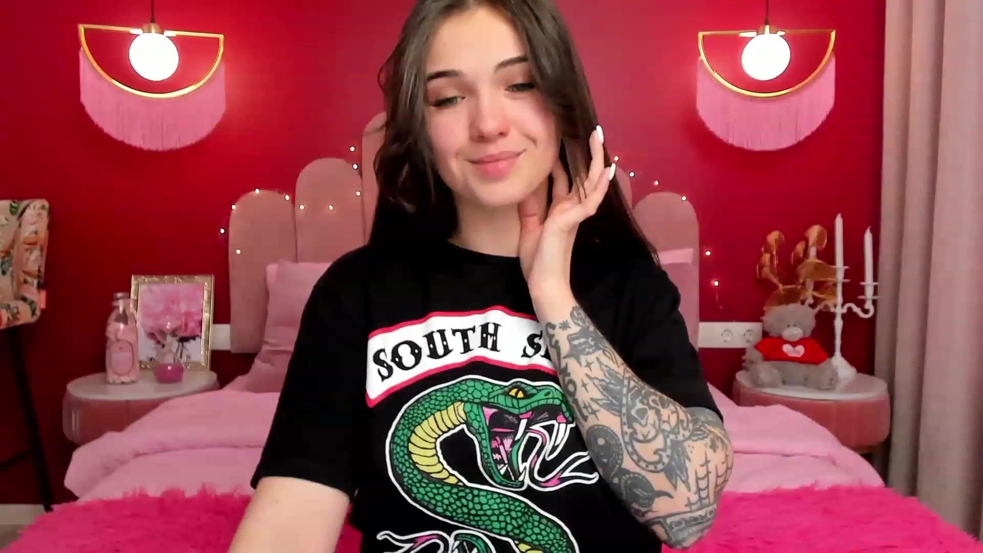 Gallery image thumbnail from AmeliaMFC's myfreecams stream on, 02/12/2023, 11:18 image 10 of 20