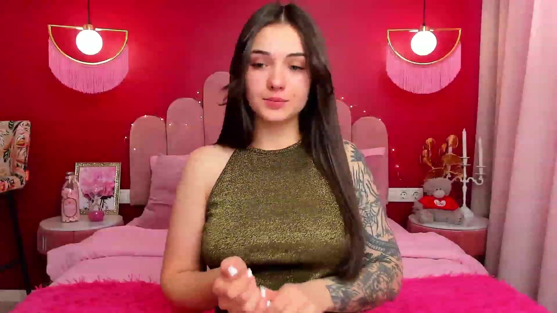 Gallery image thumbnail from AmeliaMFC's myfreecams stream on, 02/12/2023, 13:01 image 19 of 20