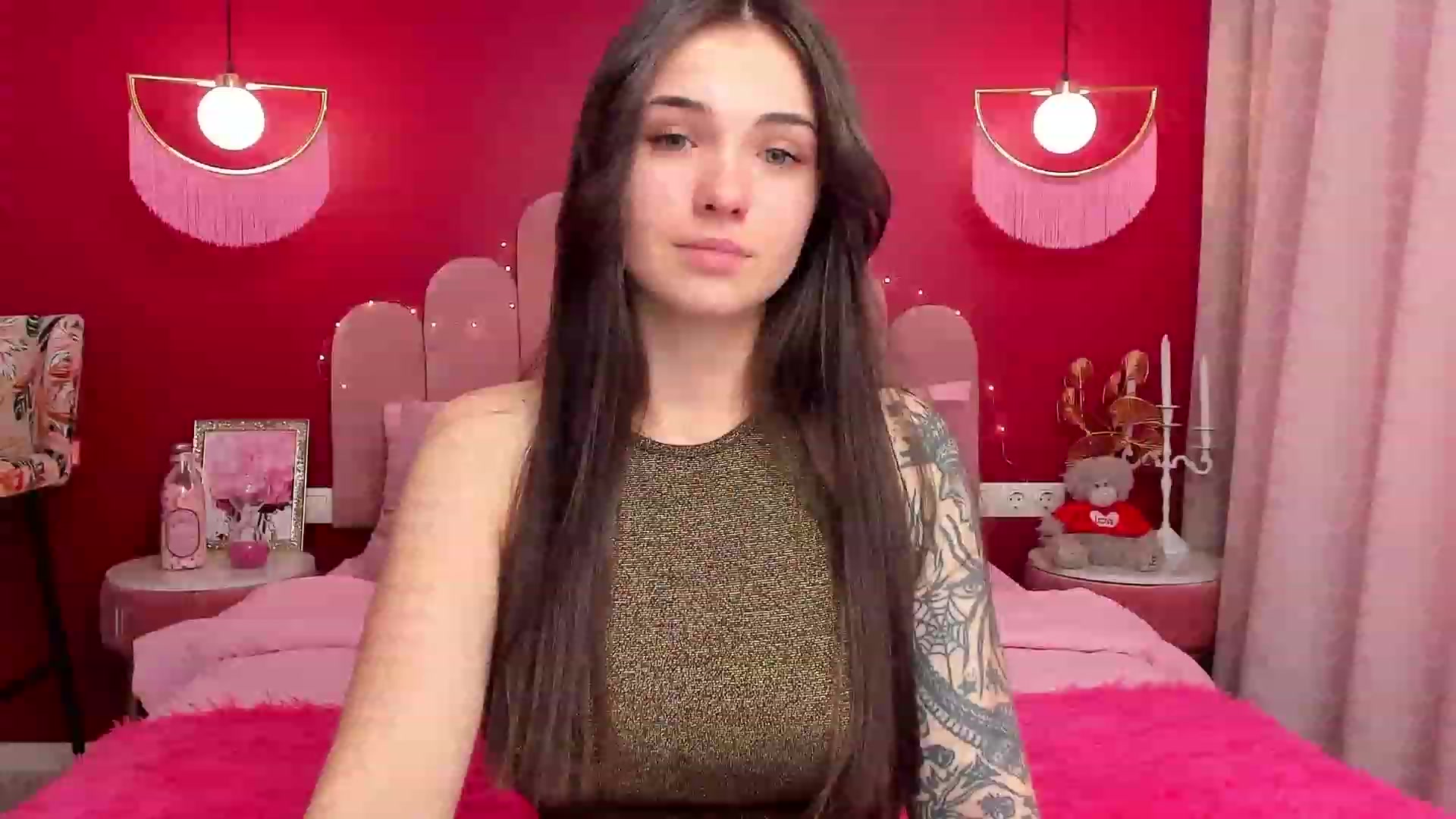 Gallery image thumbnail from AmeliaMFC's myfreecams stream on, 02/12/2023, 13:01 image 4 of 20