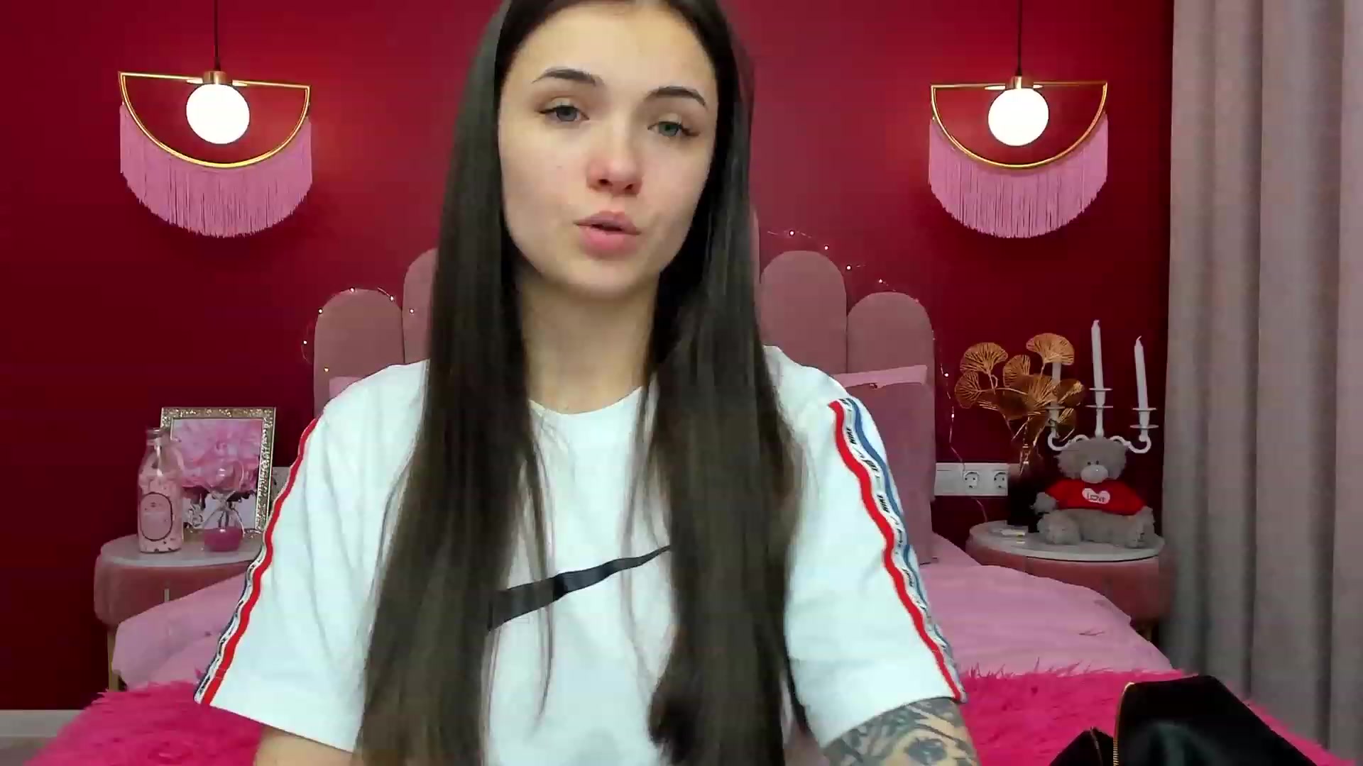 Gallery image thumbnail from AmeliaMFC's myfreecams stream on, 02/13/2023, 15:11 image 9 of 20