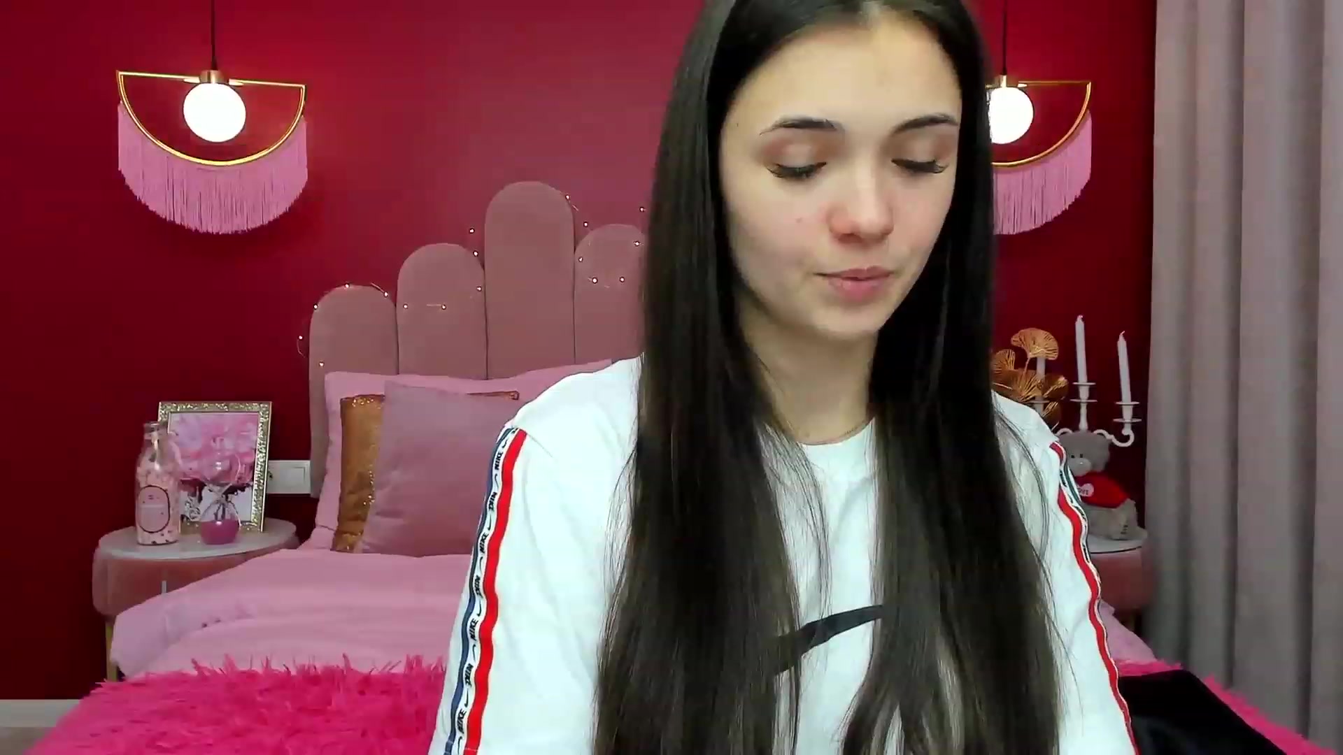 Gallery image thumbnail from AmeliaMFC's myfreecams stream on, 02/13/2023, 15:11 image 14 of 20