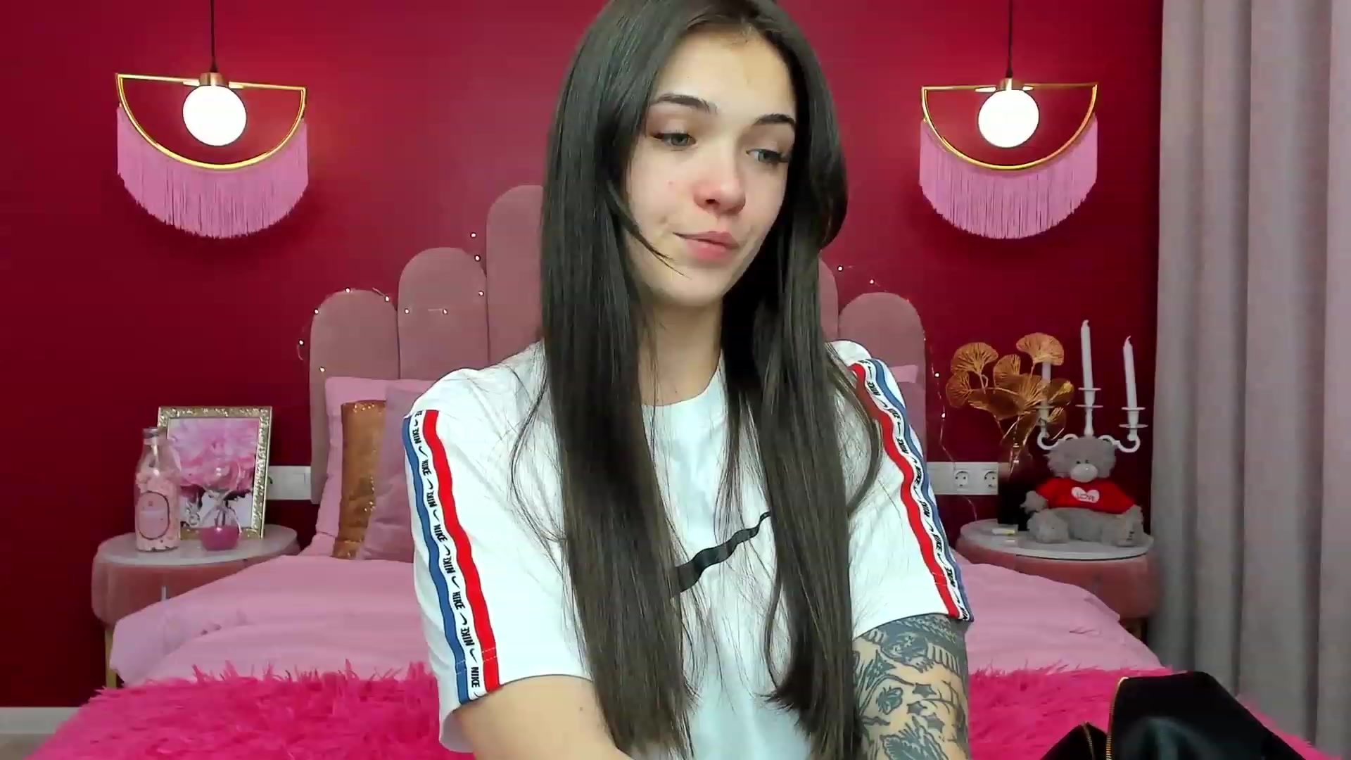 Gallery image thumbnail from AmeliaMFC's myfreecams stream on, 02/13/2023, 15:11 image 6 of 20