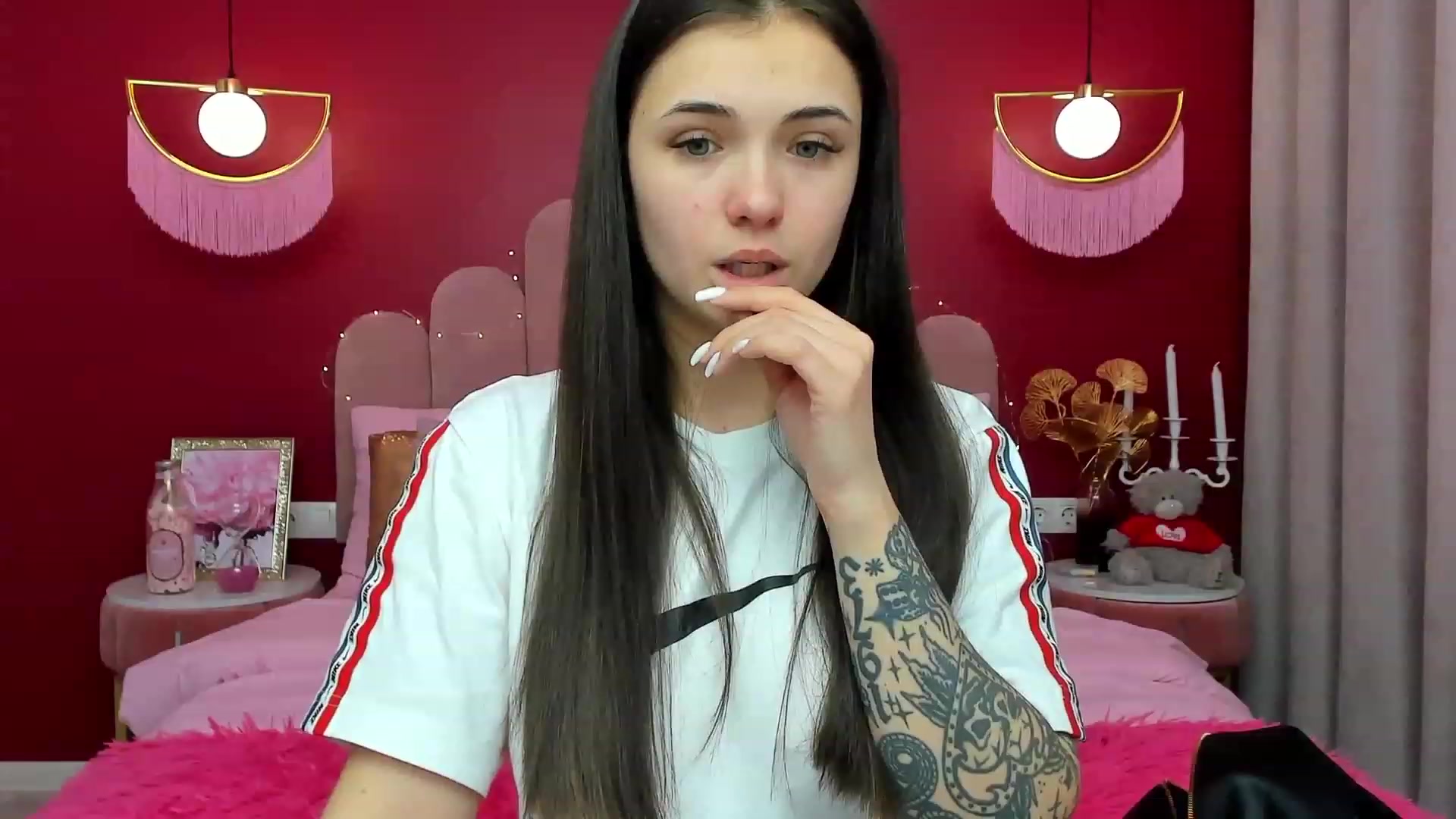 Gallery image thumbnail from AmeliaMFC's myfreecams stream on, 02/13/2023, 15:11 image 8 of 20