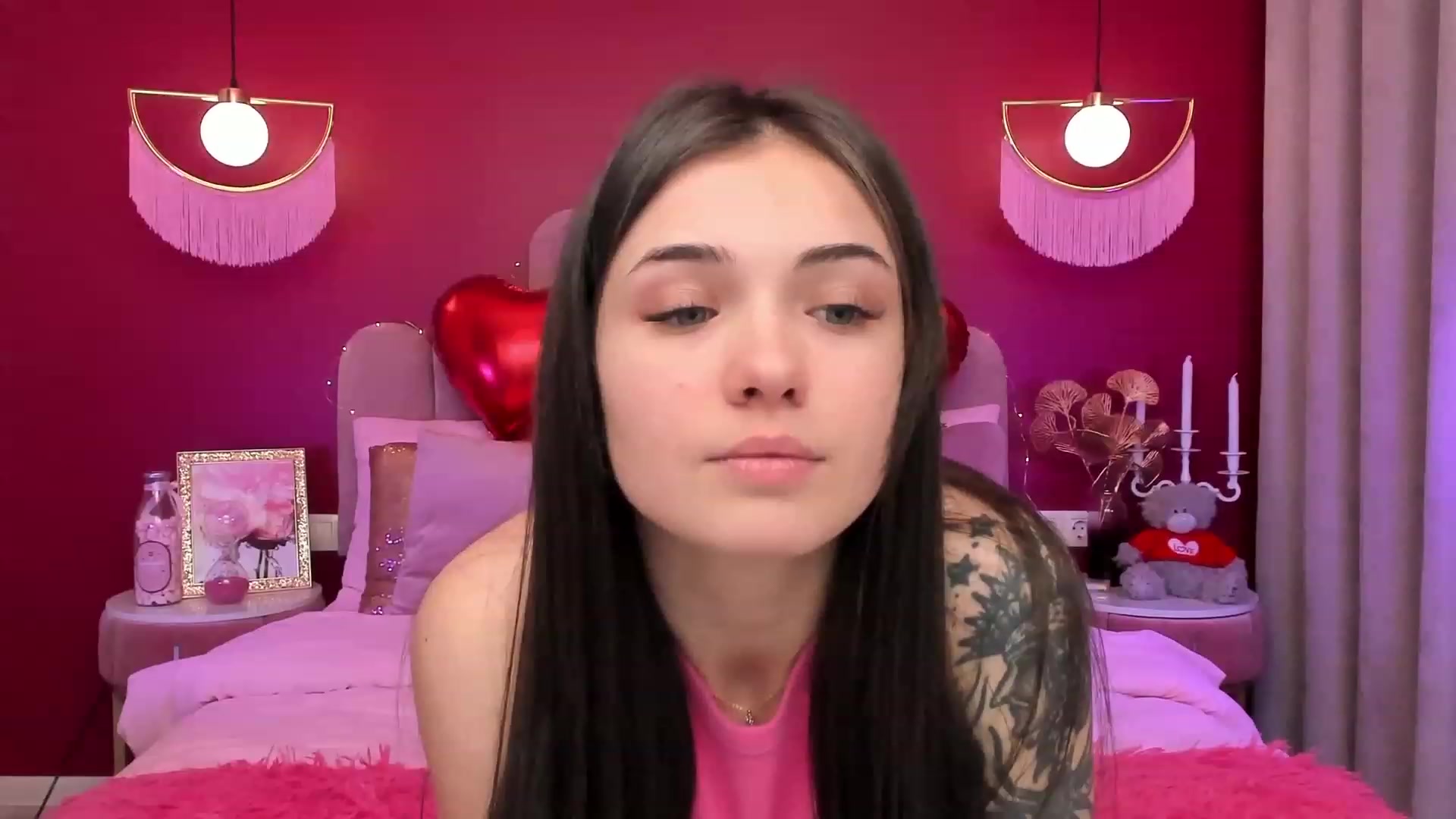 Gallery image thumbnail from AmeliaMFC's myfreecams stream on, 02/13/2023, 19:06 image 9 of 20