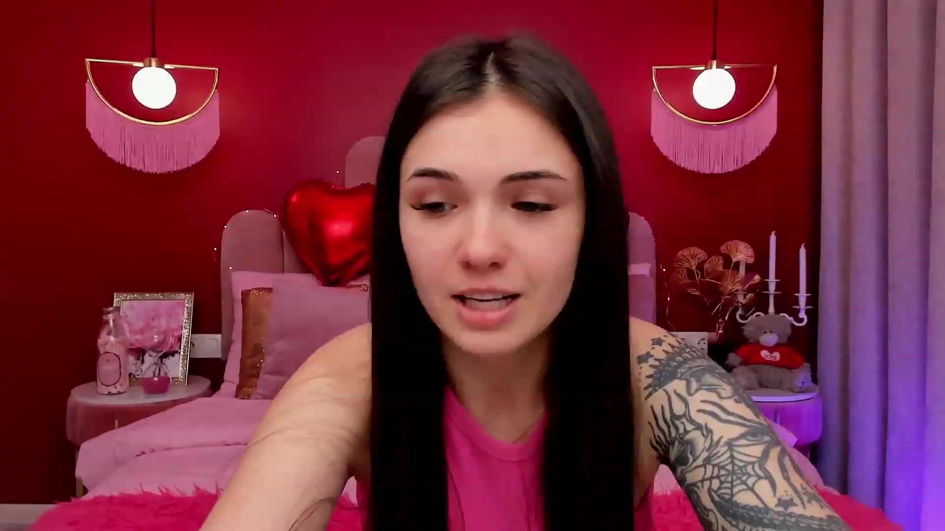 Gallery image thumbnail from AmeliaMFC's myfreecams stream on, 02/13/2023, 19:06 image 6 of 20