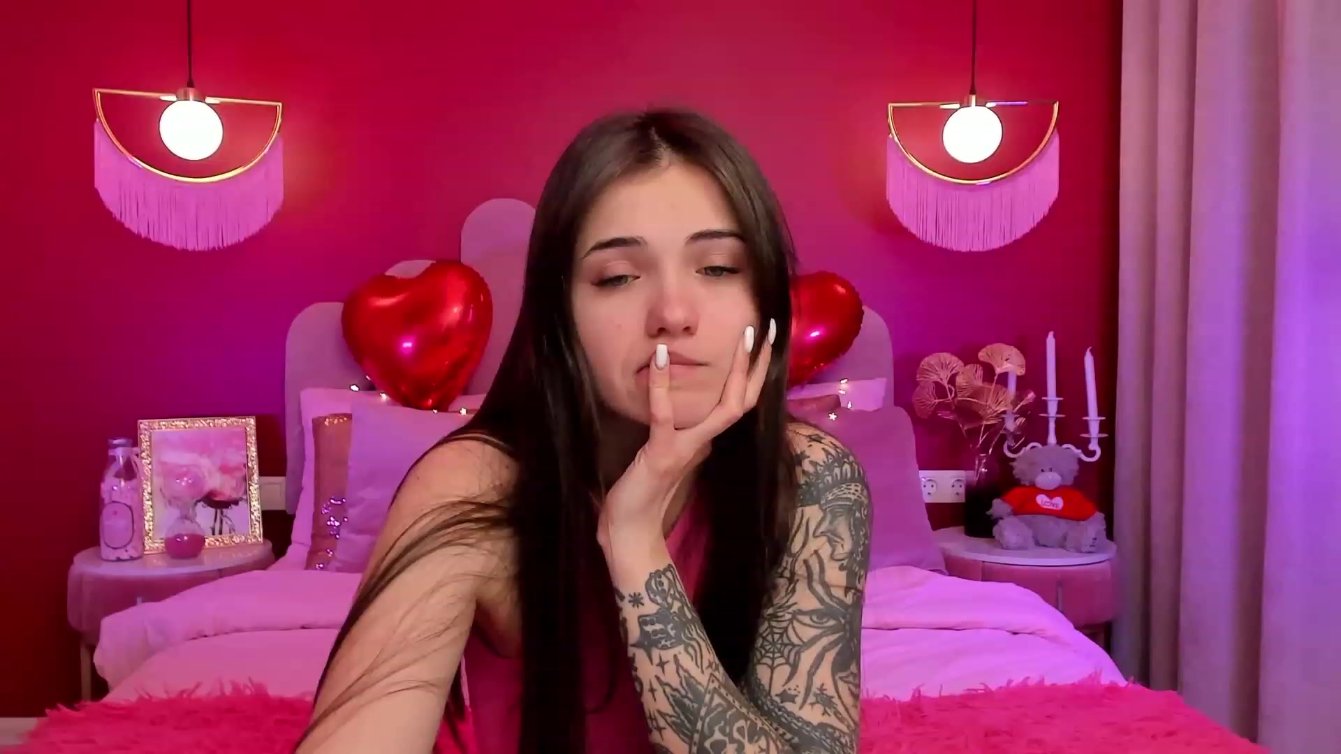 Gallery image thumbnail from AmeliaMFC's myfreecams stream on, 02/14/2023, 06:49 image 16 of 20