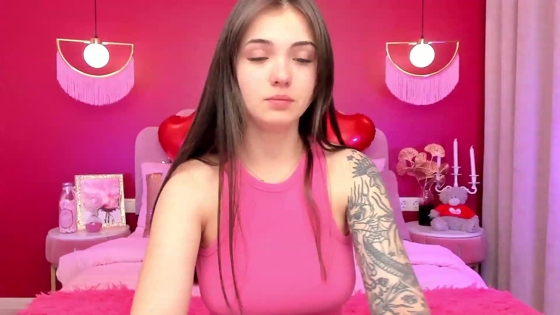 Gallery image thumbnail from AmeliaMFC's myfreecams stream on, 02/14/2023, 06:49 image 2 of 20