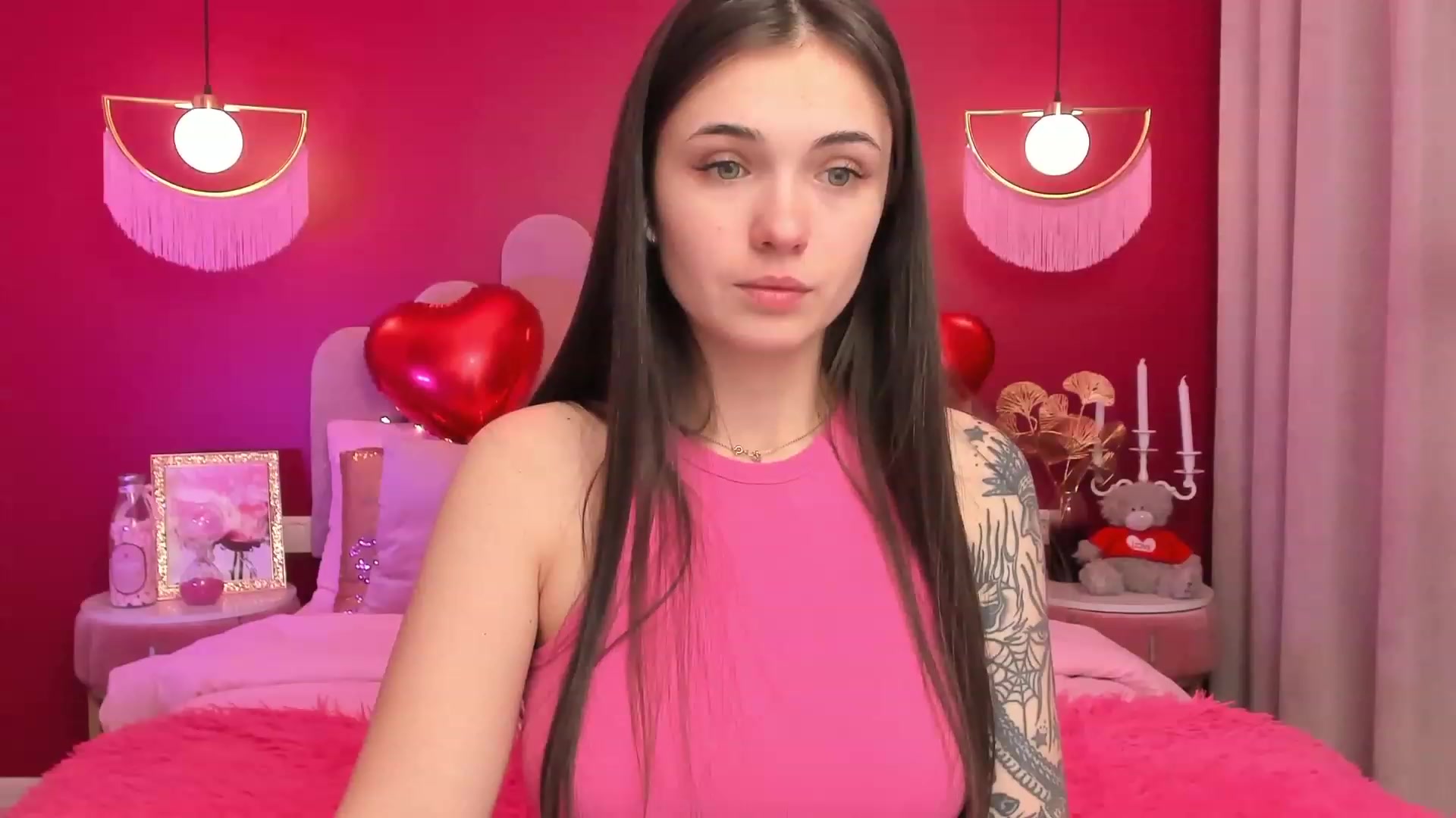 Gallery image thumbnail from AmeliaMFC's myfreecams stream on, 02/14/2023, 11:14 image 9 of 20