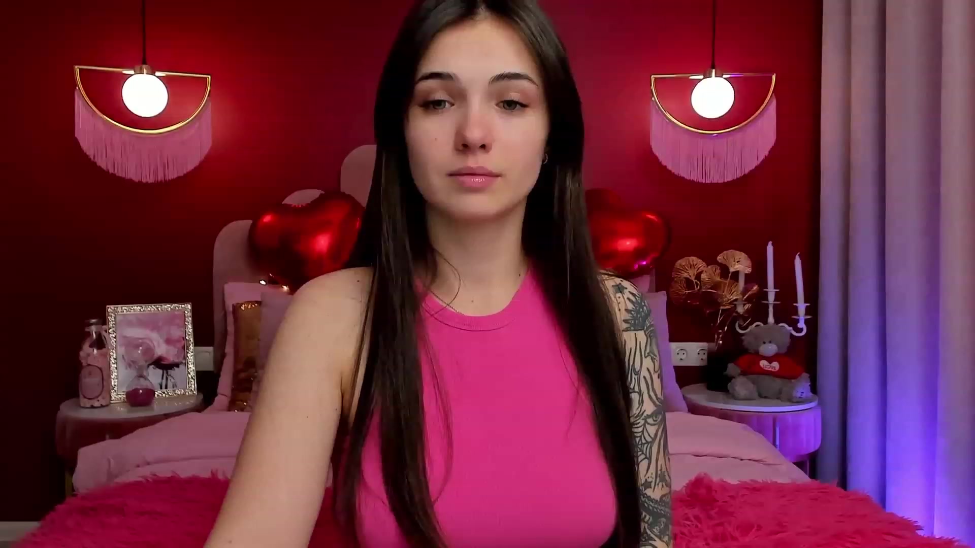 Gallery image thumbnail from AmeliaMFC's myfreecams stream on, 02/14/2023, 11:40 image 8 of 20