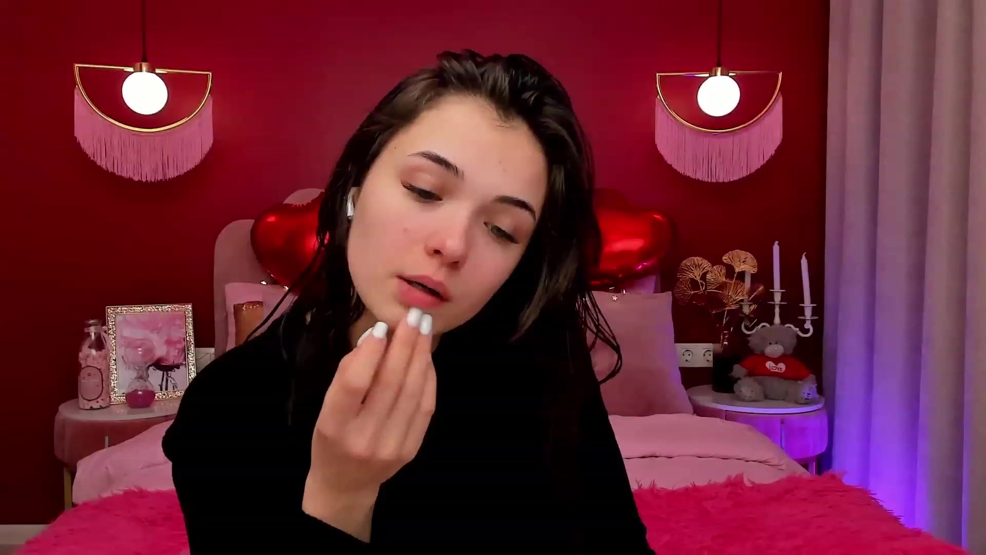 Gallery image thumbnail from AmeliaMFC's myfreecams stream on, 02/15/2023, 13:24 image 3 of 20