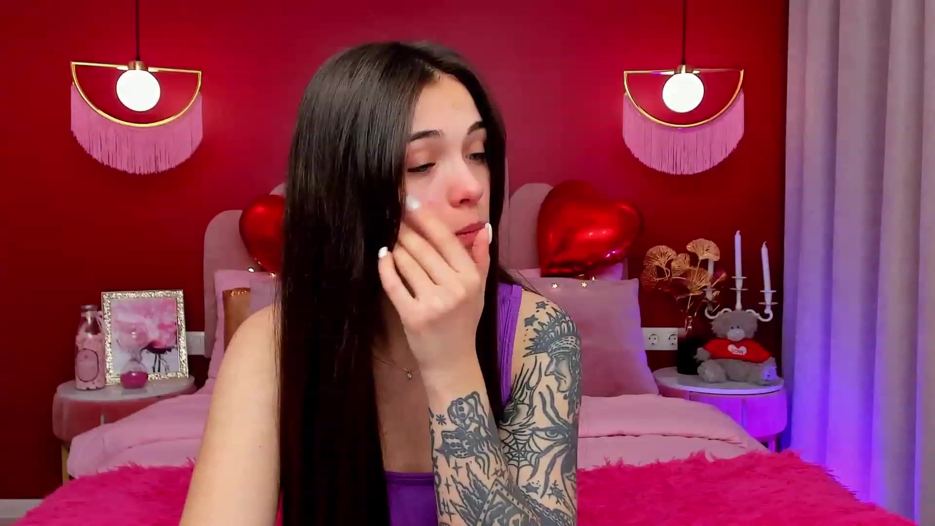 Gallery image thumbnail from AmeliaMFC's myfreecams stream on, 02/15/2023, 14:40 image 18 of 20