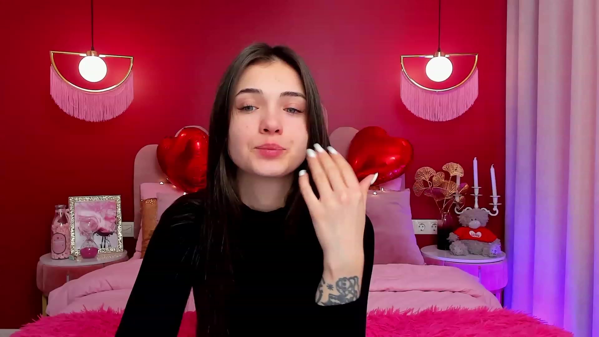 Gallery image thumbnail from AmeliaMFC's myfreecams stream on, 02/16/2023, 08:11 image 4 of 20