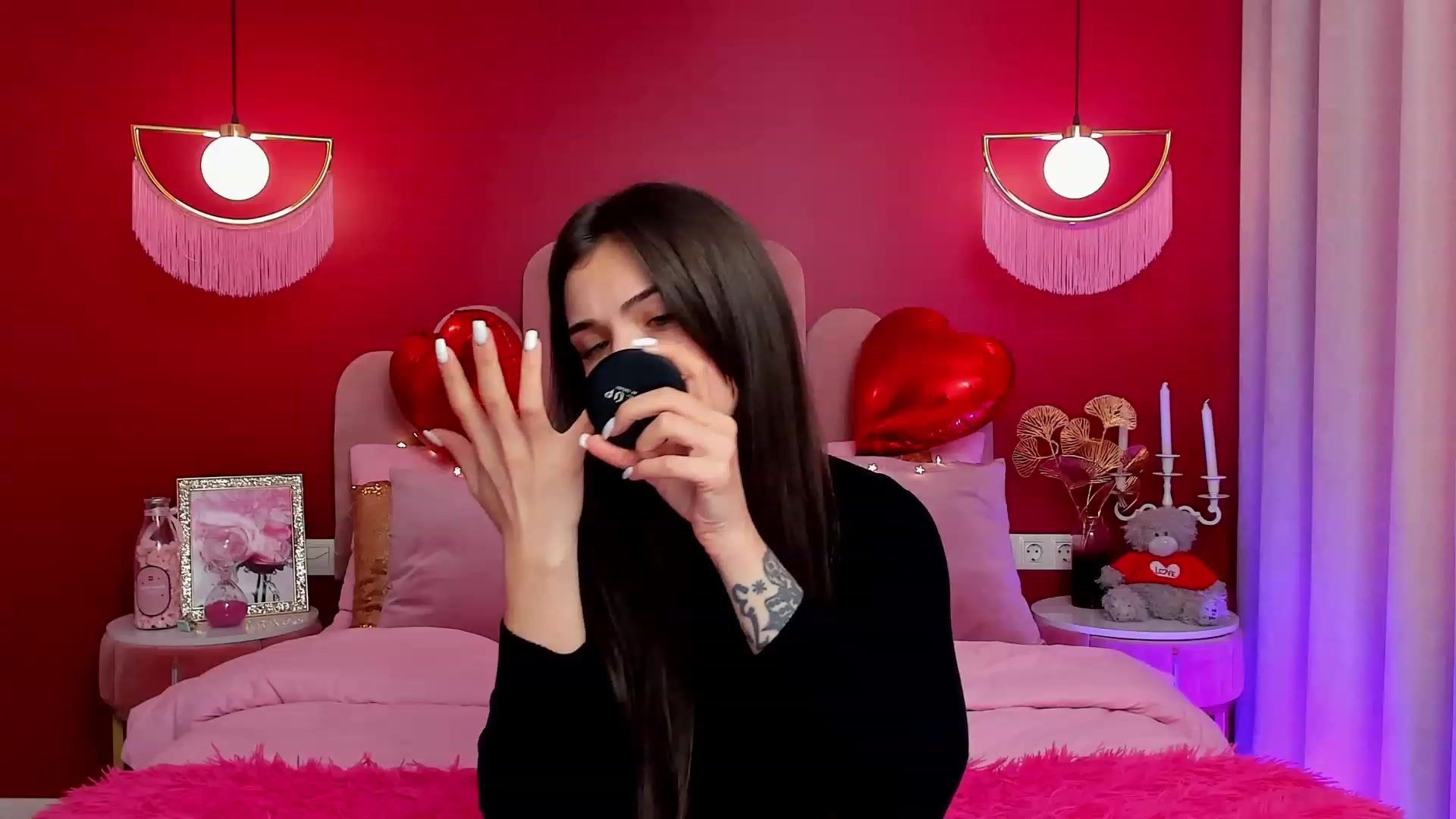 Gallery image thumbnail from AmeliaMFC's myfreecams stream on, 02/16/2023, 08:57 image 18 of 20