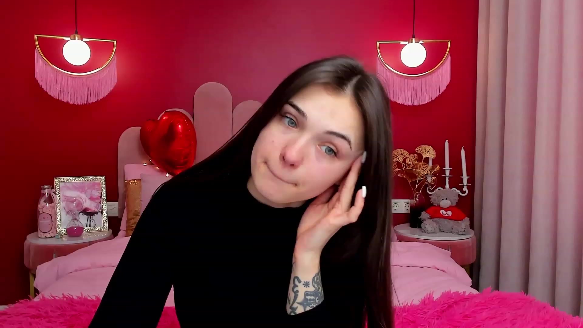 Gallery image thumbnail from AmeliaMFC's myfreecams stream on, 02/16/2023, 11:20 image 2 of 20