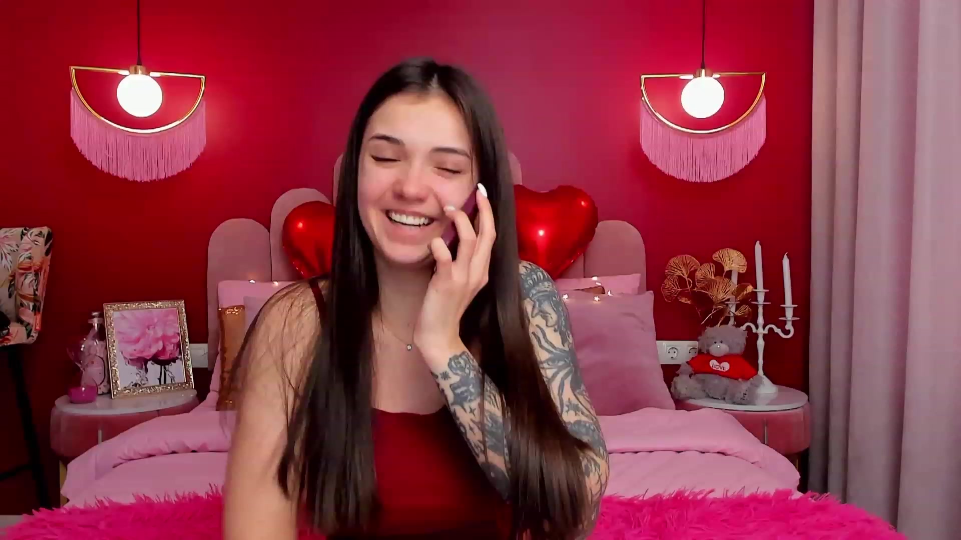 Gallery image thumbnail from AmeliaMFC's myfreecams stream on, 02/17/2023, 08:06 image 14 of 20