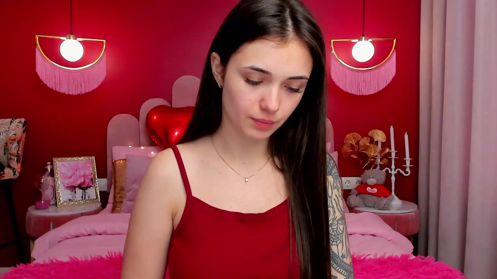 Gallery image thumbnail from AmeliaMFC's myfreecams stream on, 02/17/2023, 08:06 image 17 of 20