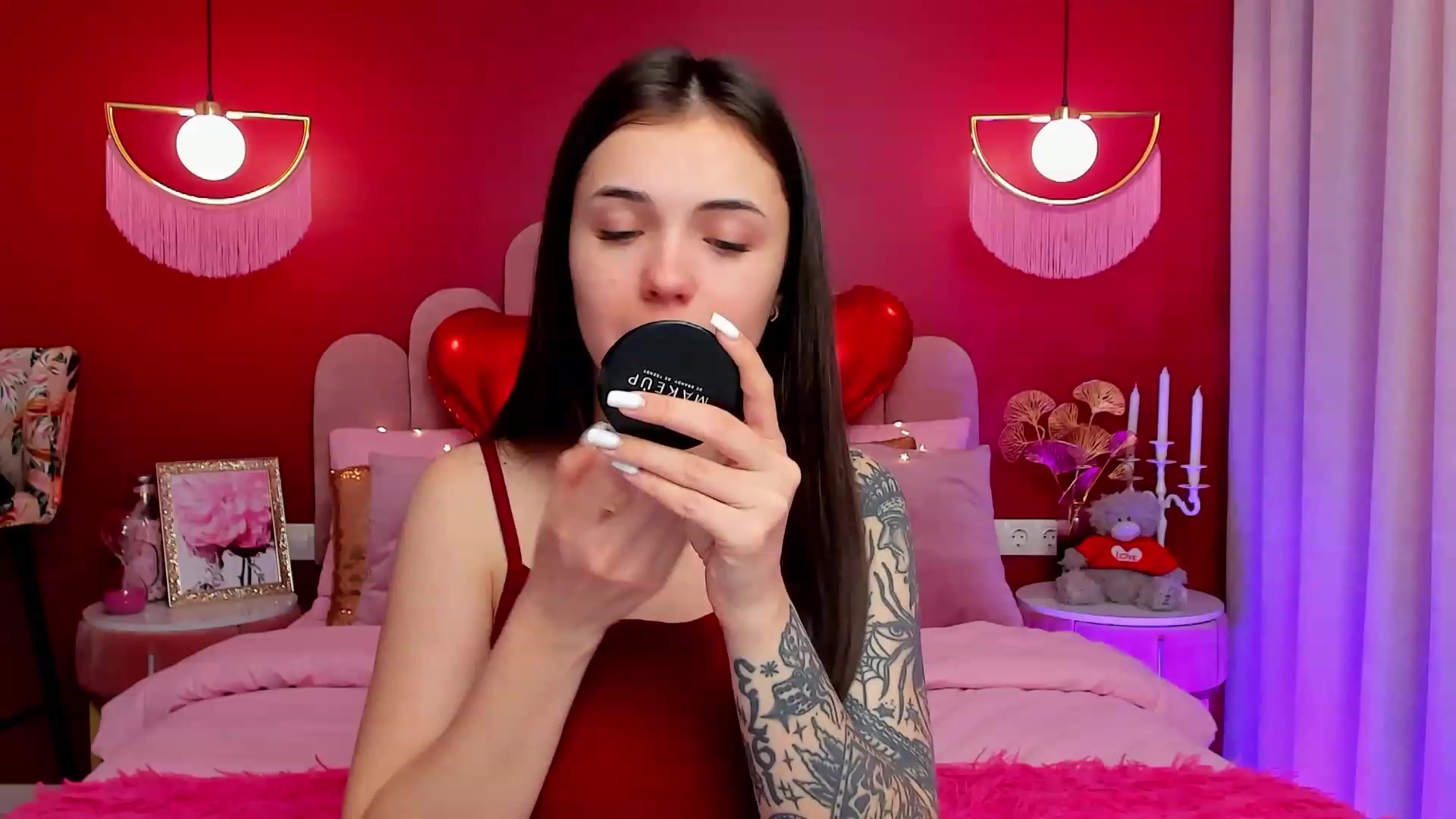 Gallery image thumbnail from AmeliaMFC's myfreecams stream on, 02/17/2023, 09:59 image 6 of 20