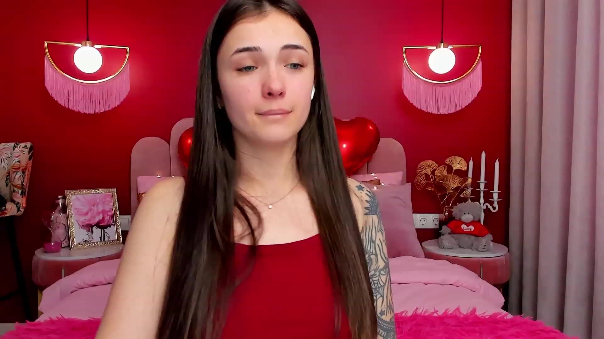 Gallery image thumbnail from AmeliaMFC's myfreecams stream on, 02/17/2023, 12:28 image 8 of 20
