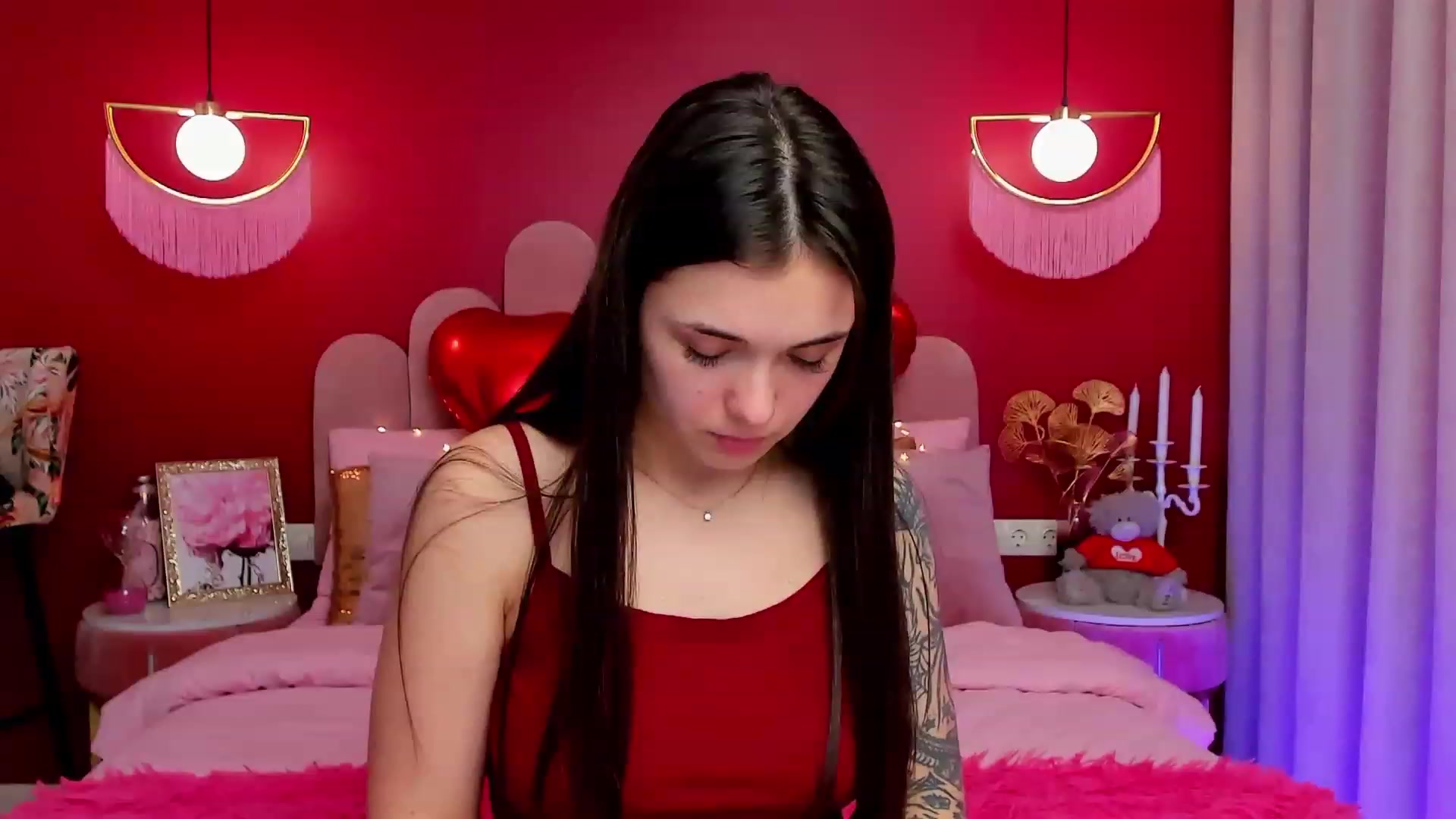 Gallery image thumbnail from AmeliaMFC's myfreecams stream on, 02/17/2023, 14:07 image 16 of 20