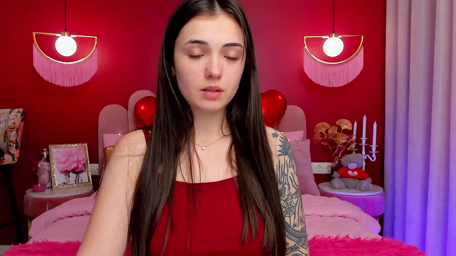 Gallery image thumbnail from AmeliaMFC's myfreecams stream on, 02/17/2023, 14:07 image 14 of 20